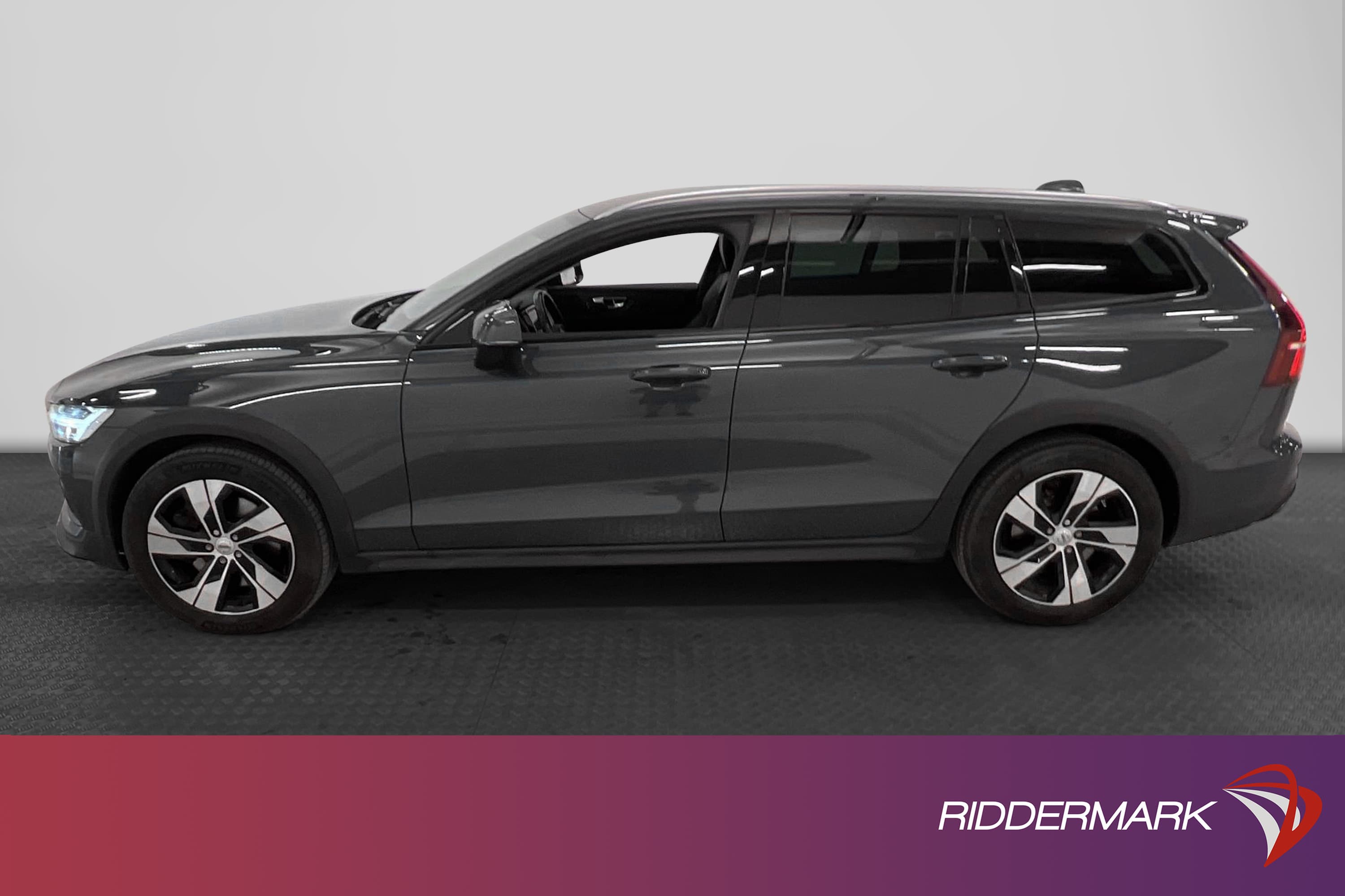 Volvo V60 Cross Country D4 AWD