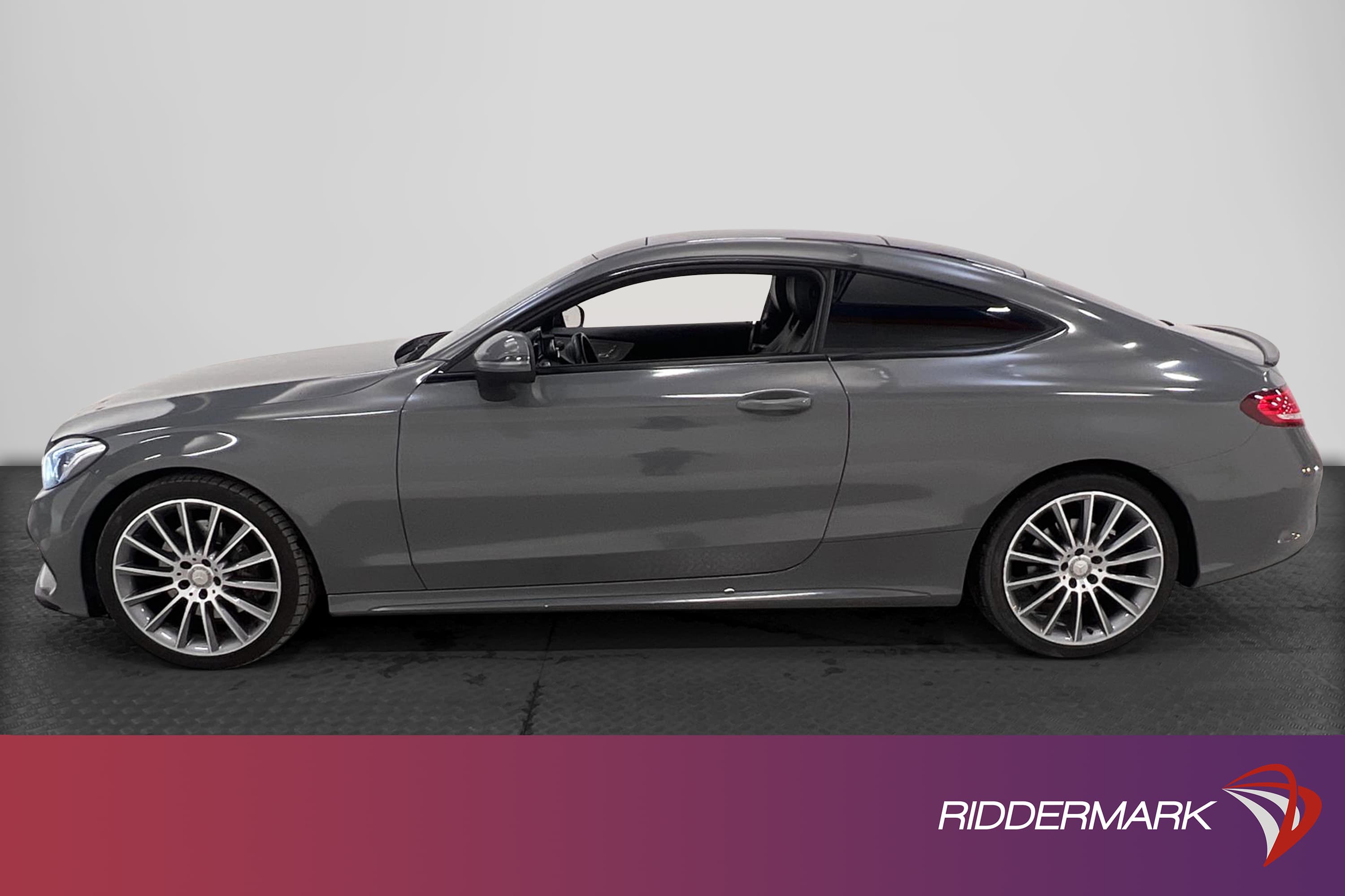 Mercedes-Benz C 250 Coupé 211hk