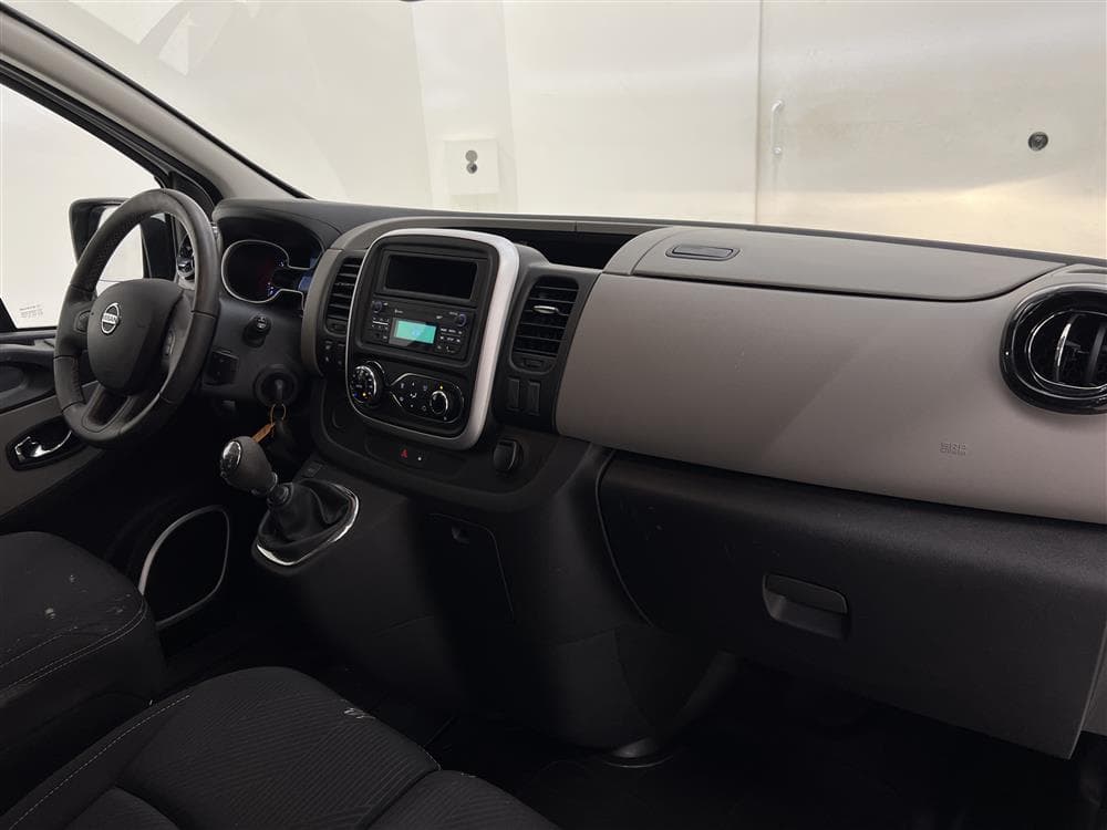 Nissan NV300 1.6 dCi Eu6 125hk L2 Drag Värmare Moms 