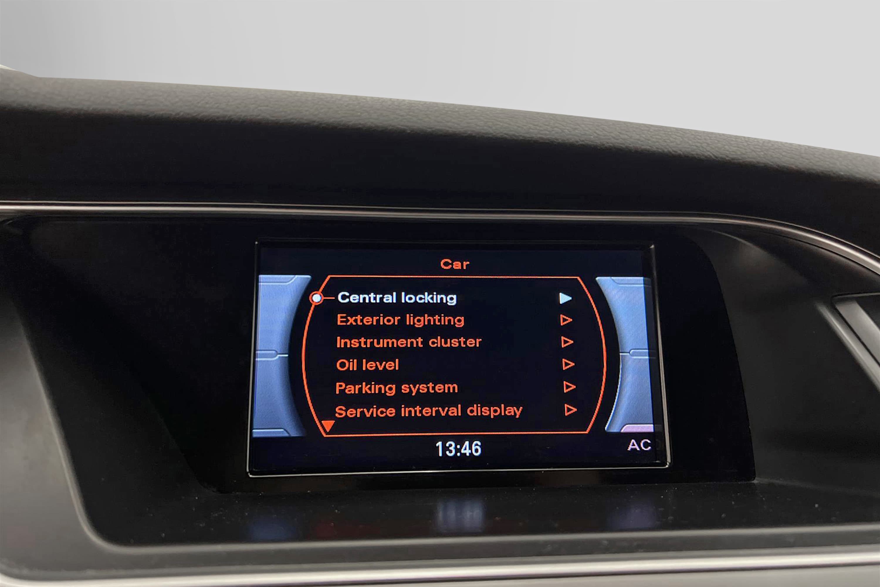 Audi A4 allroad 2.0 TDI Quattro S 177hk M-Värm Drag P-Sensor
