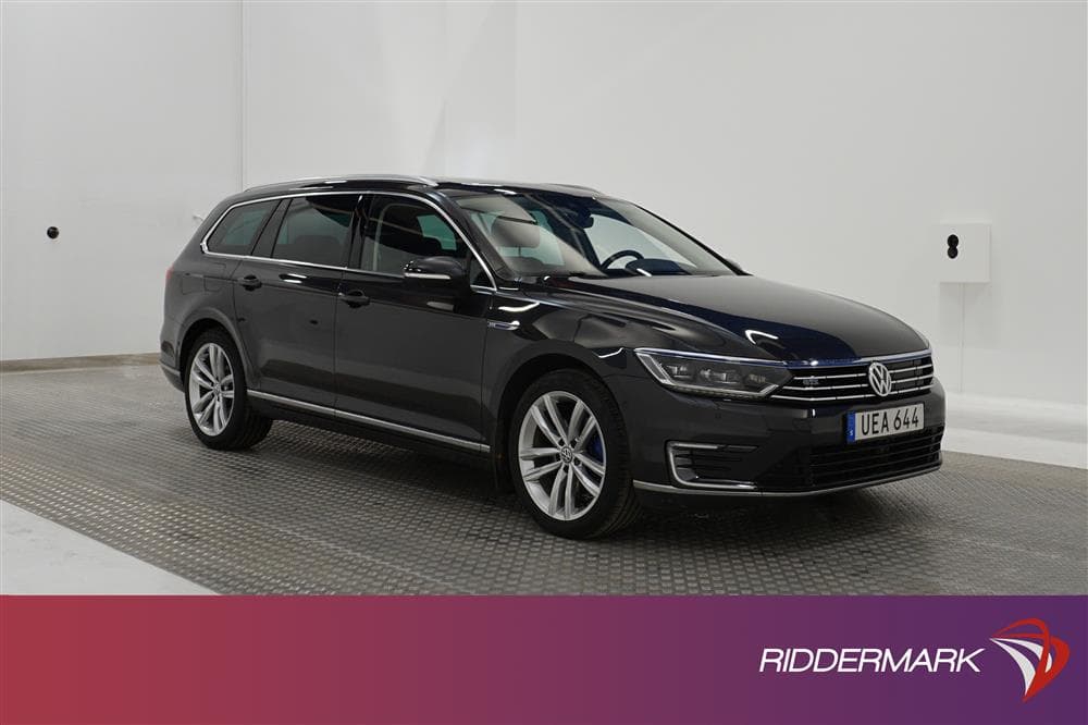 Volkswagen Passat GTE 218hk