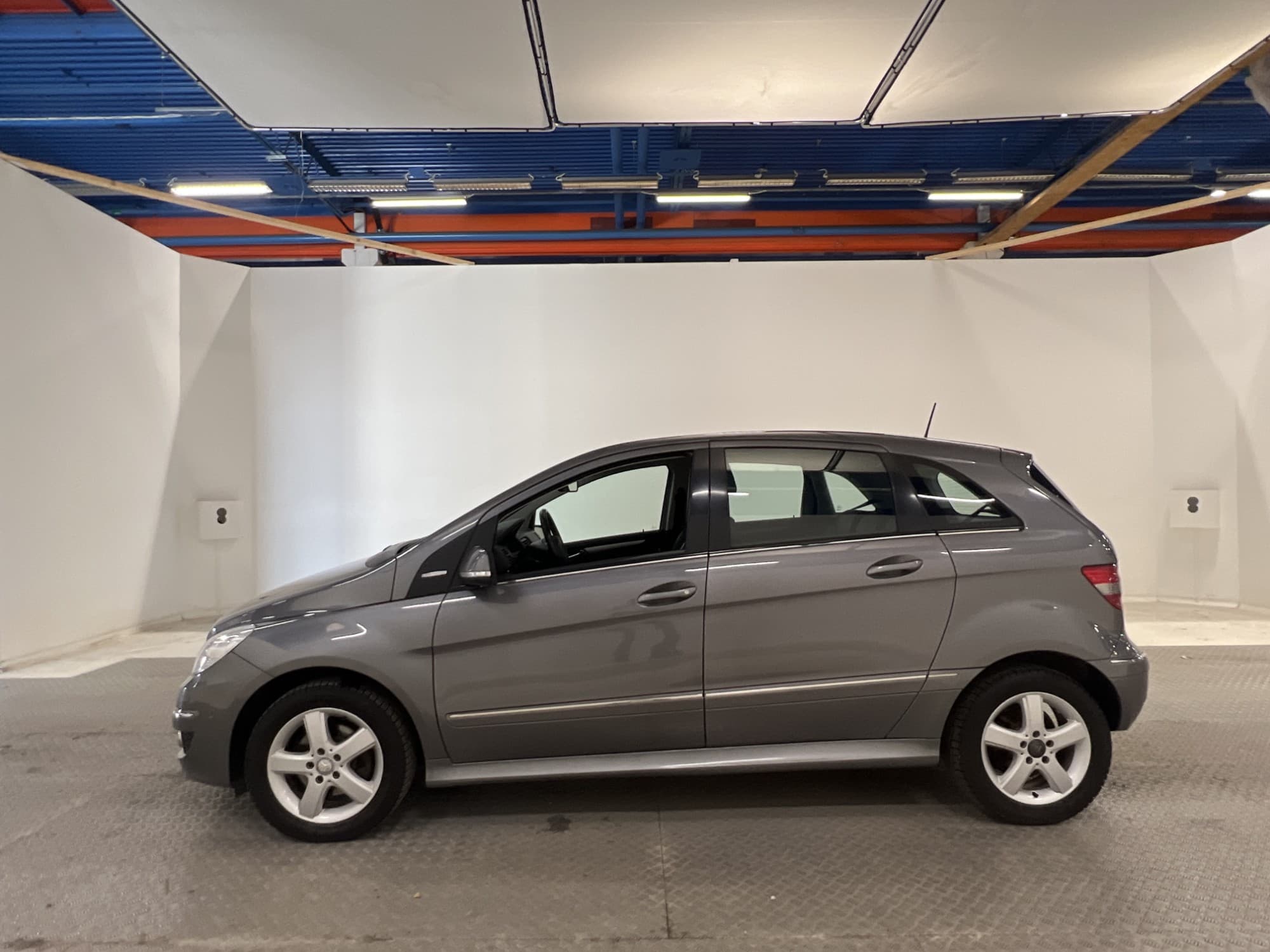 Mercedes-Benz B 170 NGT BlueEFFICIENCY Autotronic, 116hk, 2009