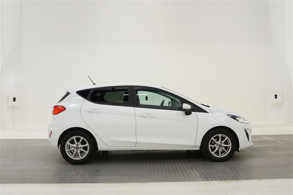 Ford Fiesta 1.0T EcoBoost 100hk Sensorer Carplay 0,52l/milexteriör