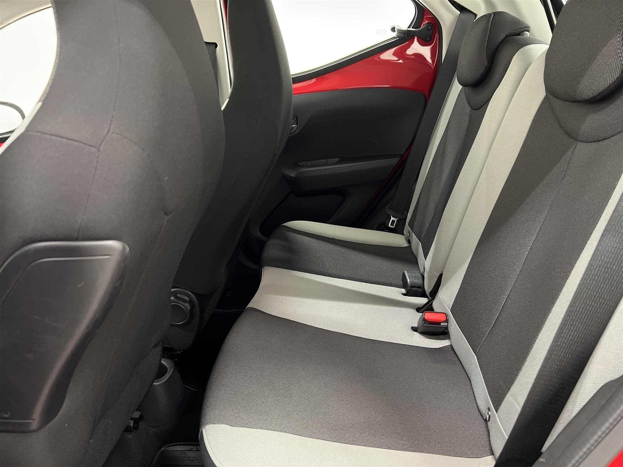 Toyota Aygo 1.0 VVT-i 69hk  Välservad Lane Assist 0,43L/mil