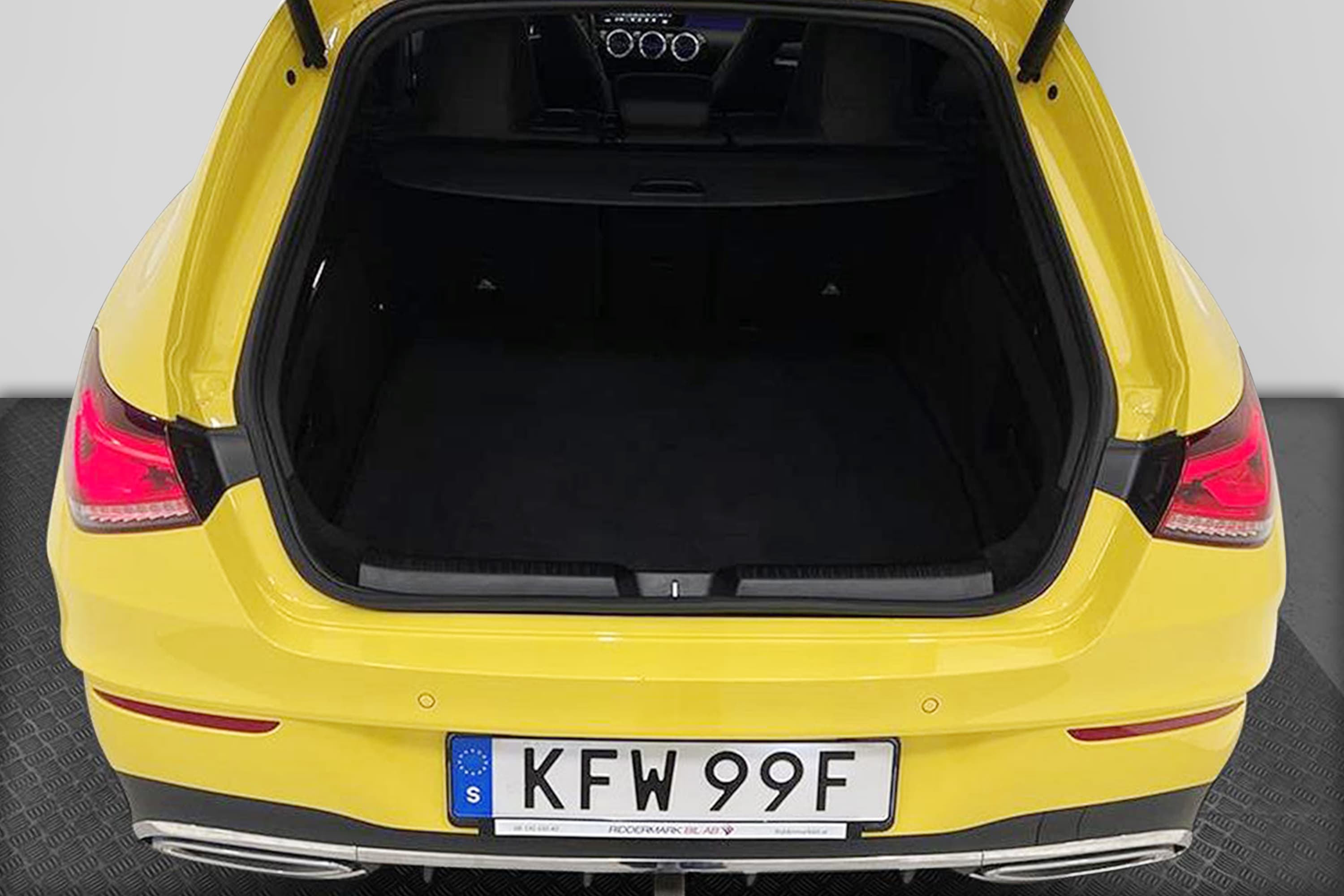 Mercedes-Benz CLA 200 SB 163hk AMG Wide Kamera GPS Drag MOMSinteriör