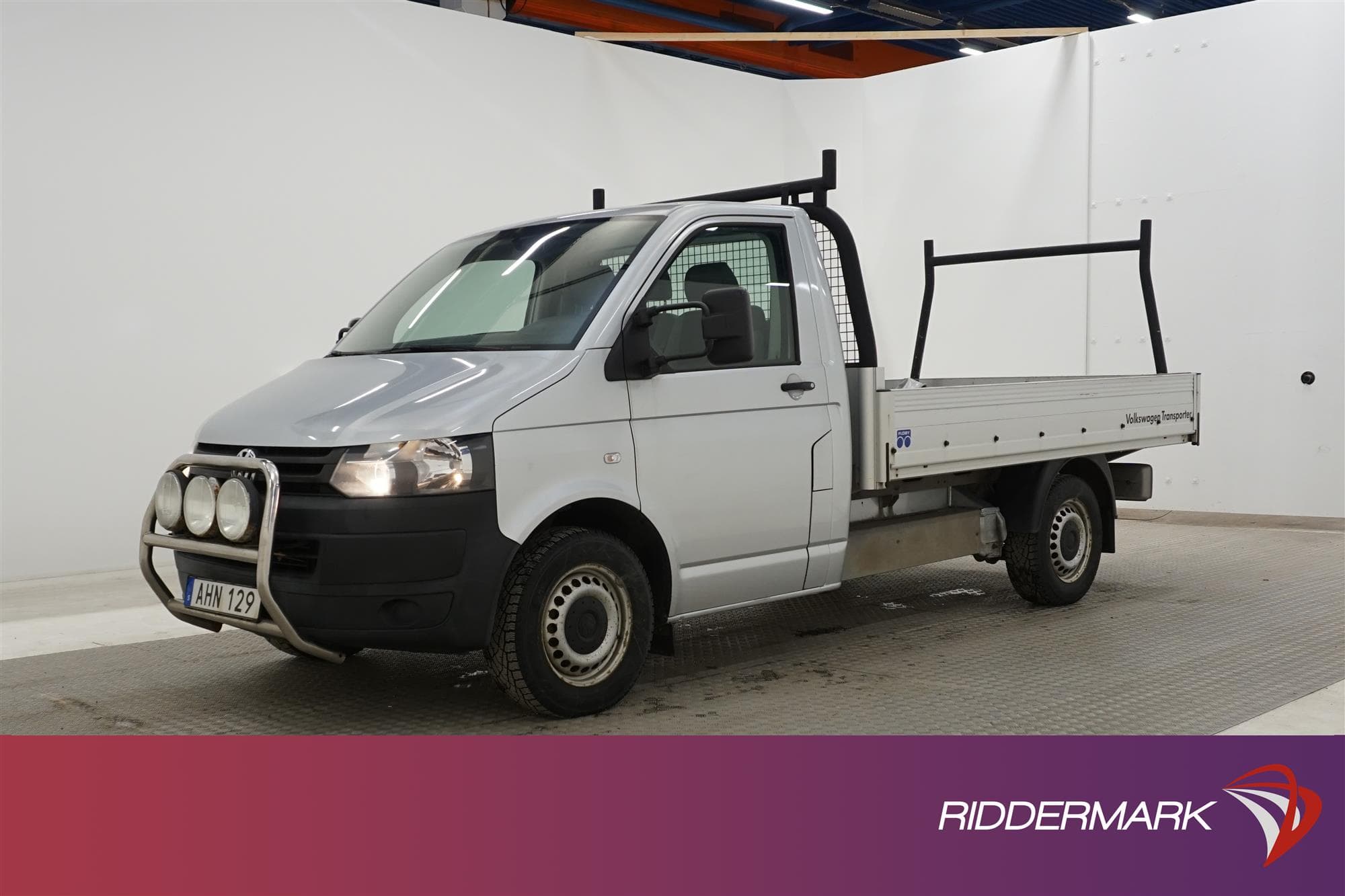 Volkswagen Transporter 2.0TDI Flakbil Drag Värmare Moms