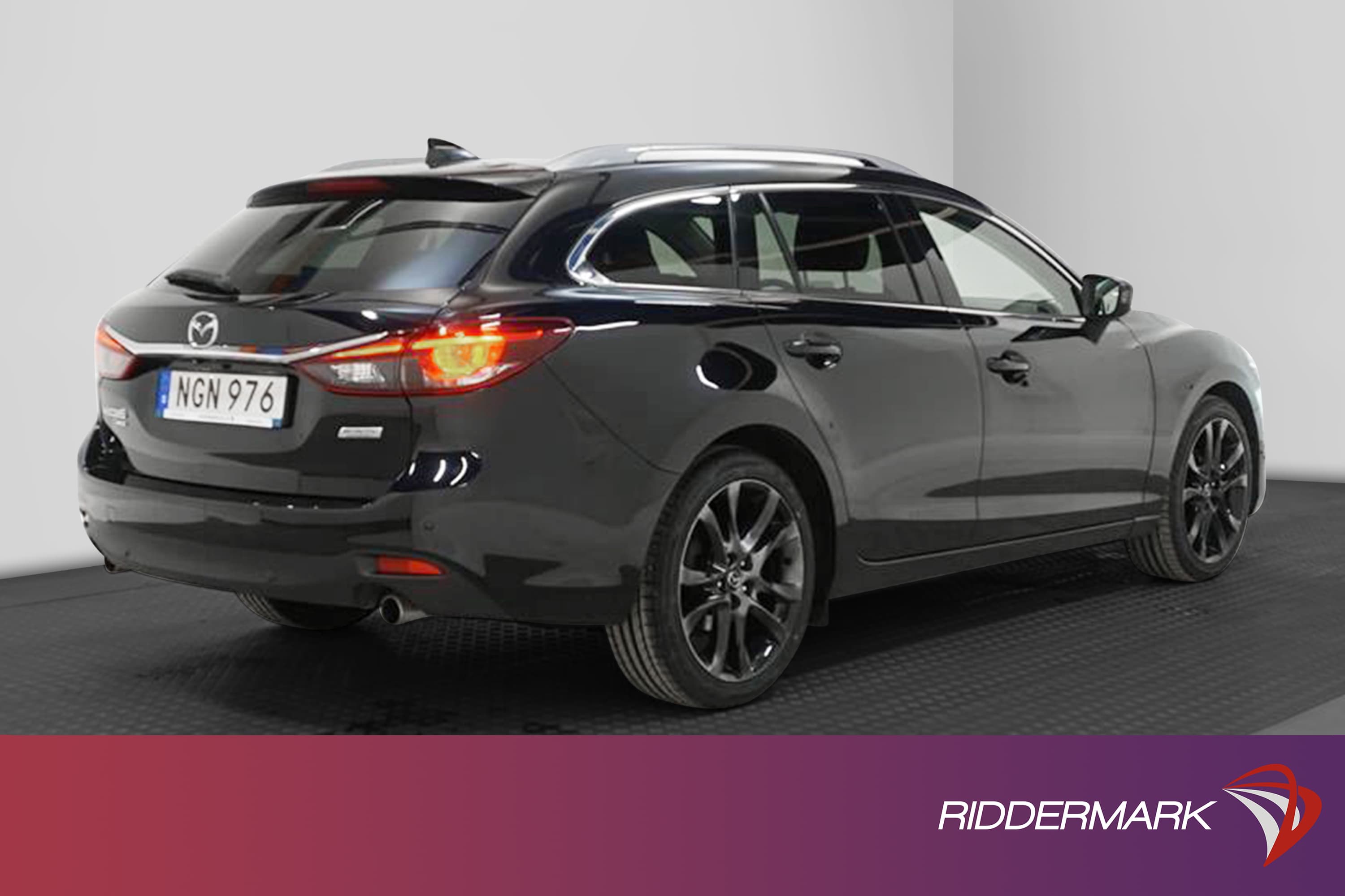 Mazda 6 Kombi 2.2 AWD 175hk Optimum BOSE Kamera Värmare Naviexteriör
