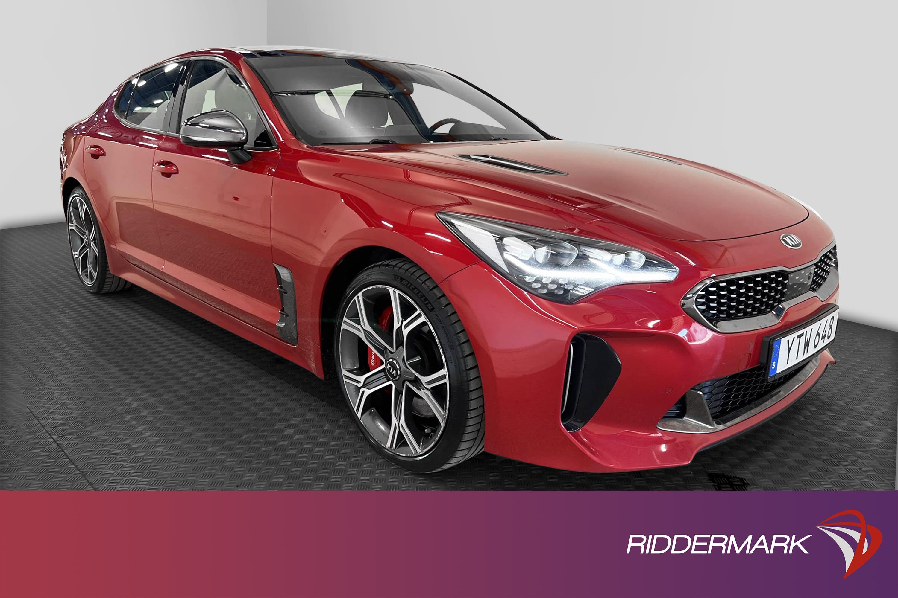 Kia Stinger GT 3.3 V6 AWD 370hk