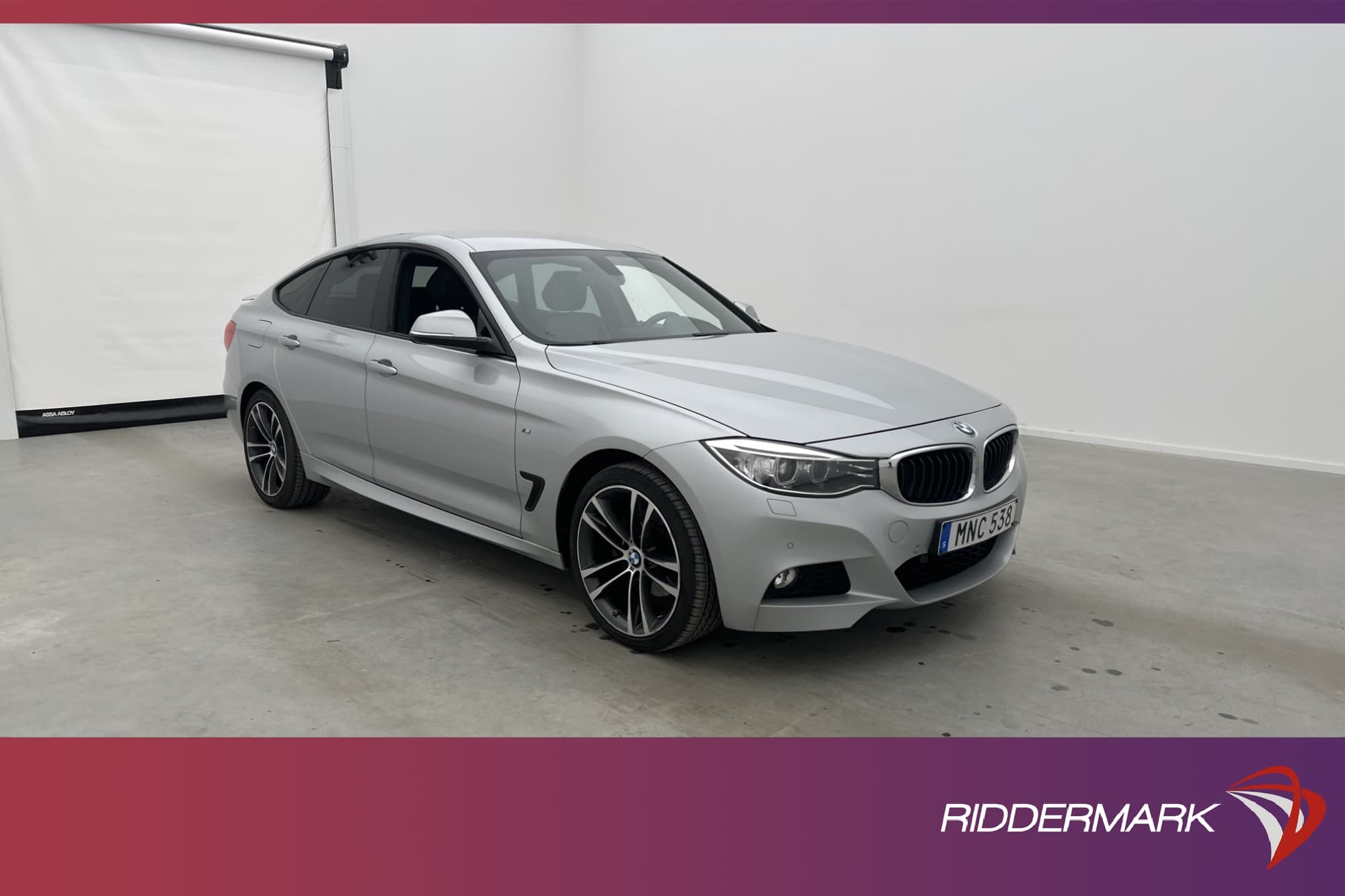 BMW 320d xDrive GT 184hk