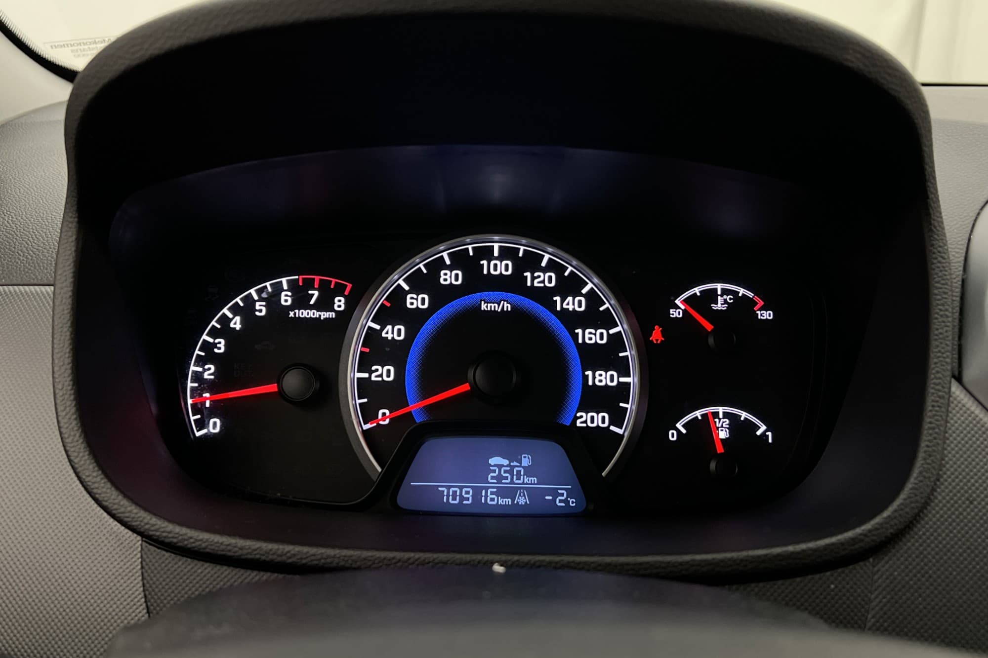 Hyundai i10 1.0 blue 67hk Comfort Rattvärme Farthållare