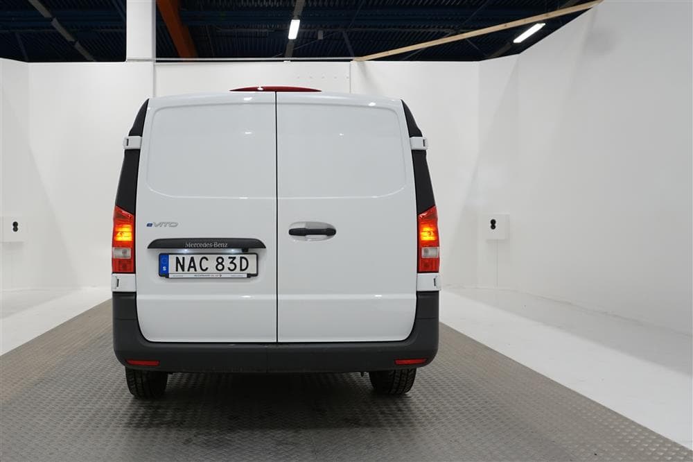 Mercedes-Benz eVito  41kWh Automat Kamera Lång Moms 