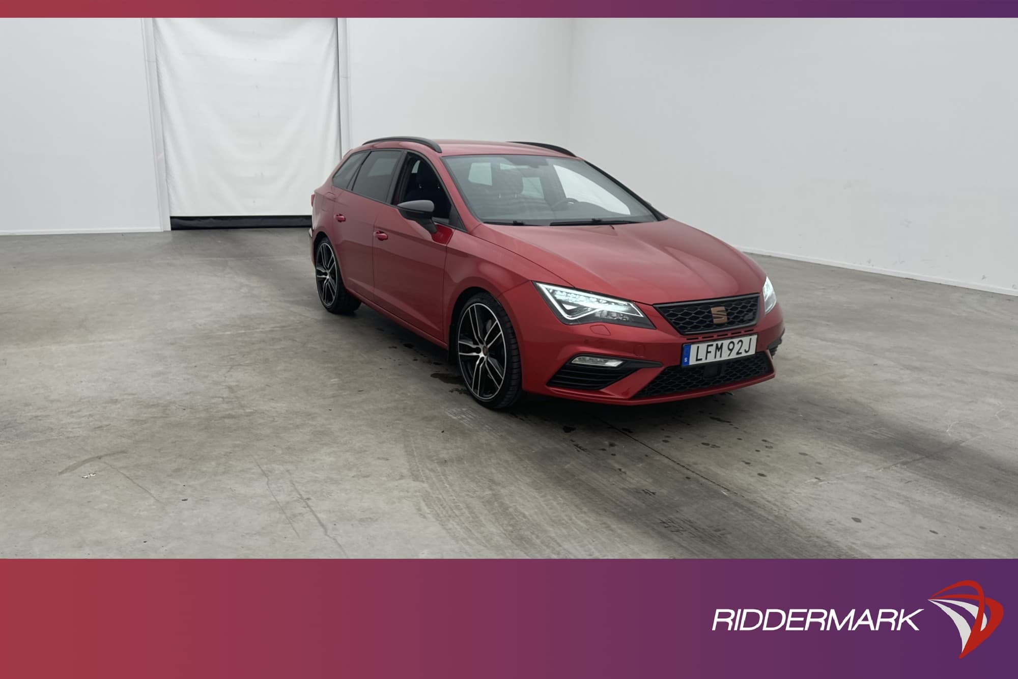 SEAT Leon Cupra ST 4D 300hk