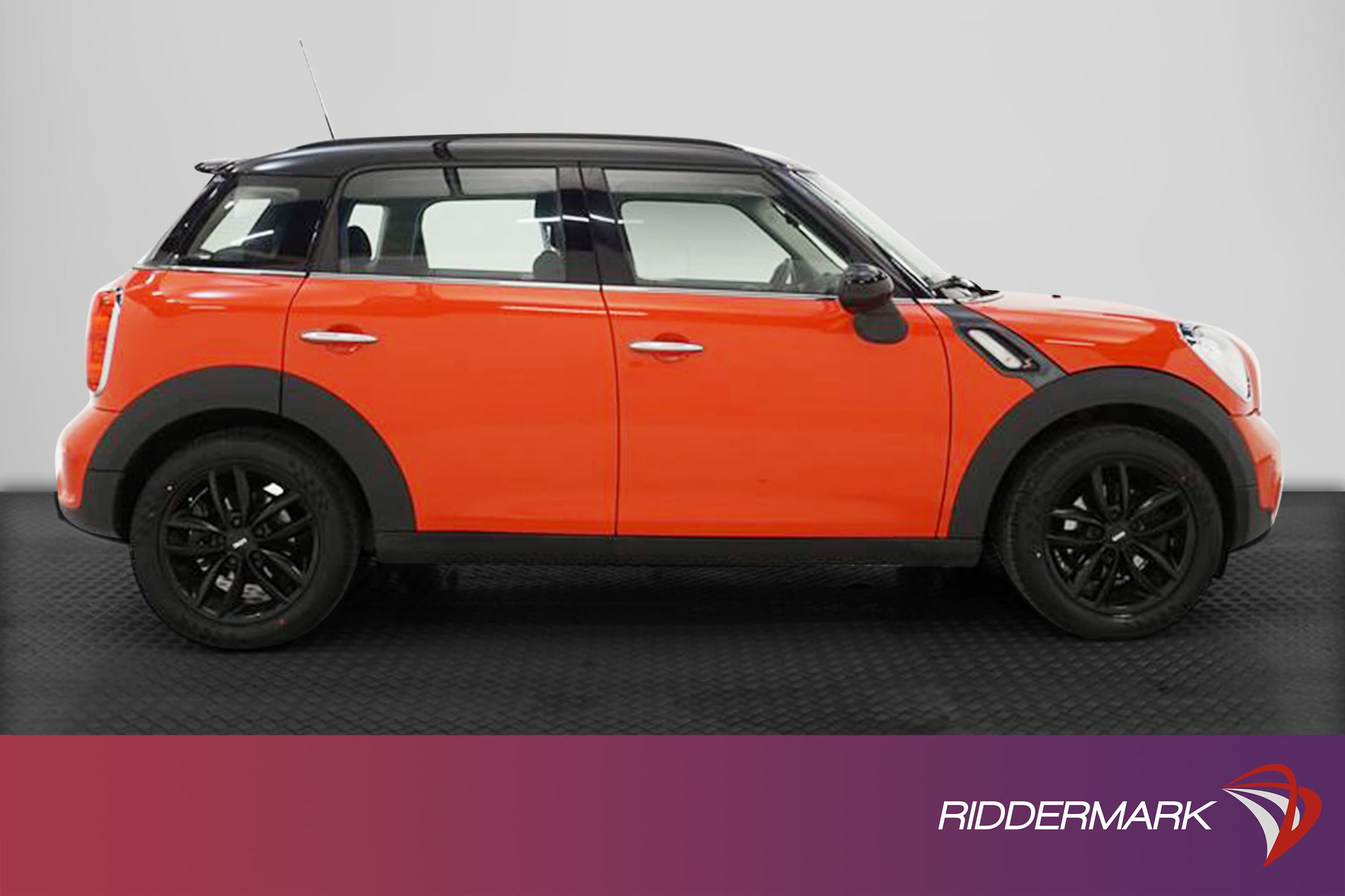 MINI Cooper SD Countryman 143hk Pepper PDC Välserv 0,46l/milexteriör