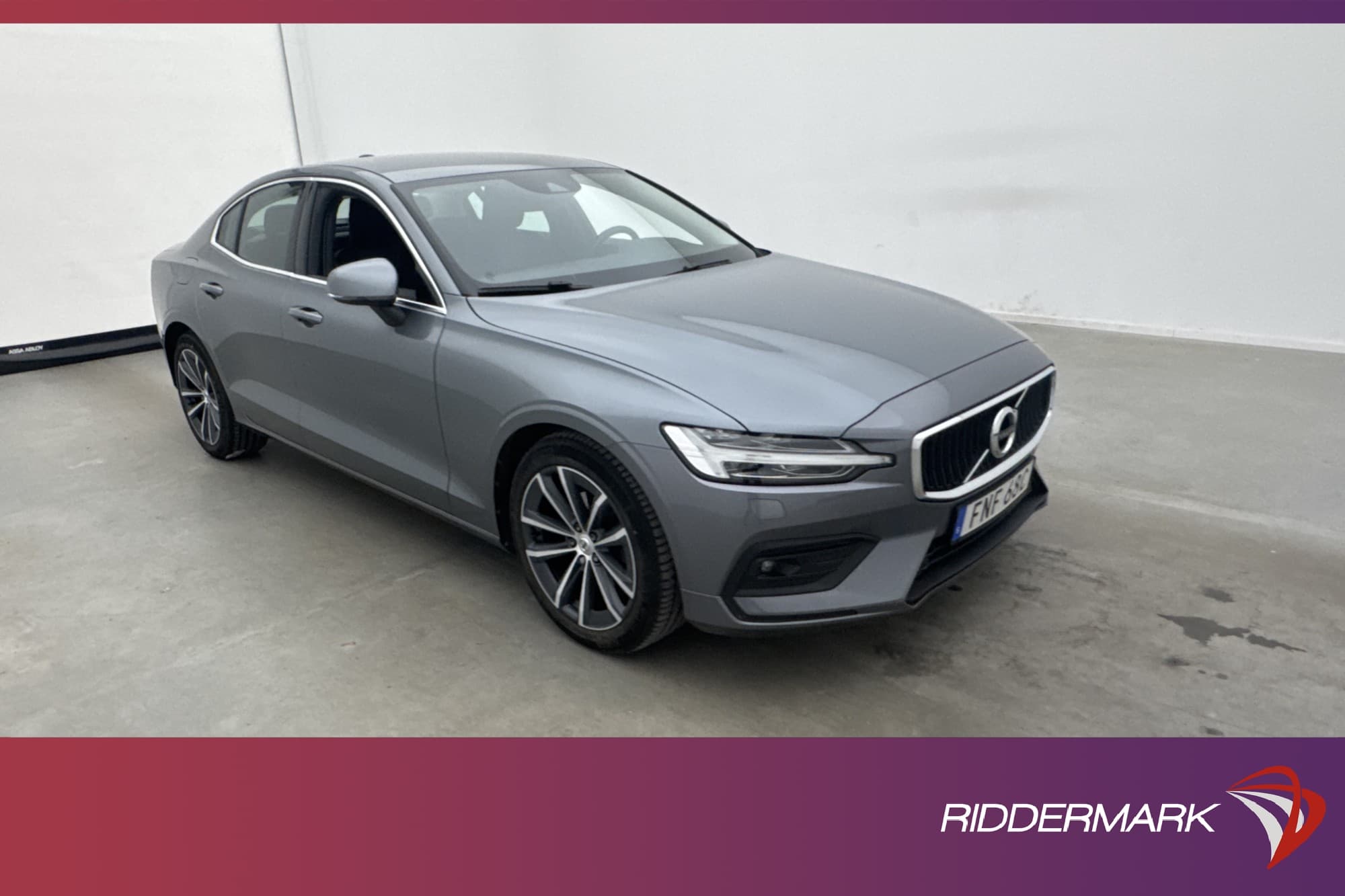 Volvo S60 B4 197hk Momentum VOC B-kamera Värmare MOMS
