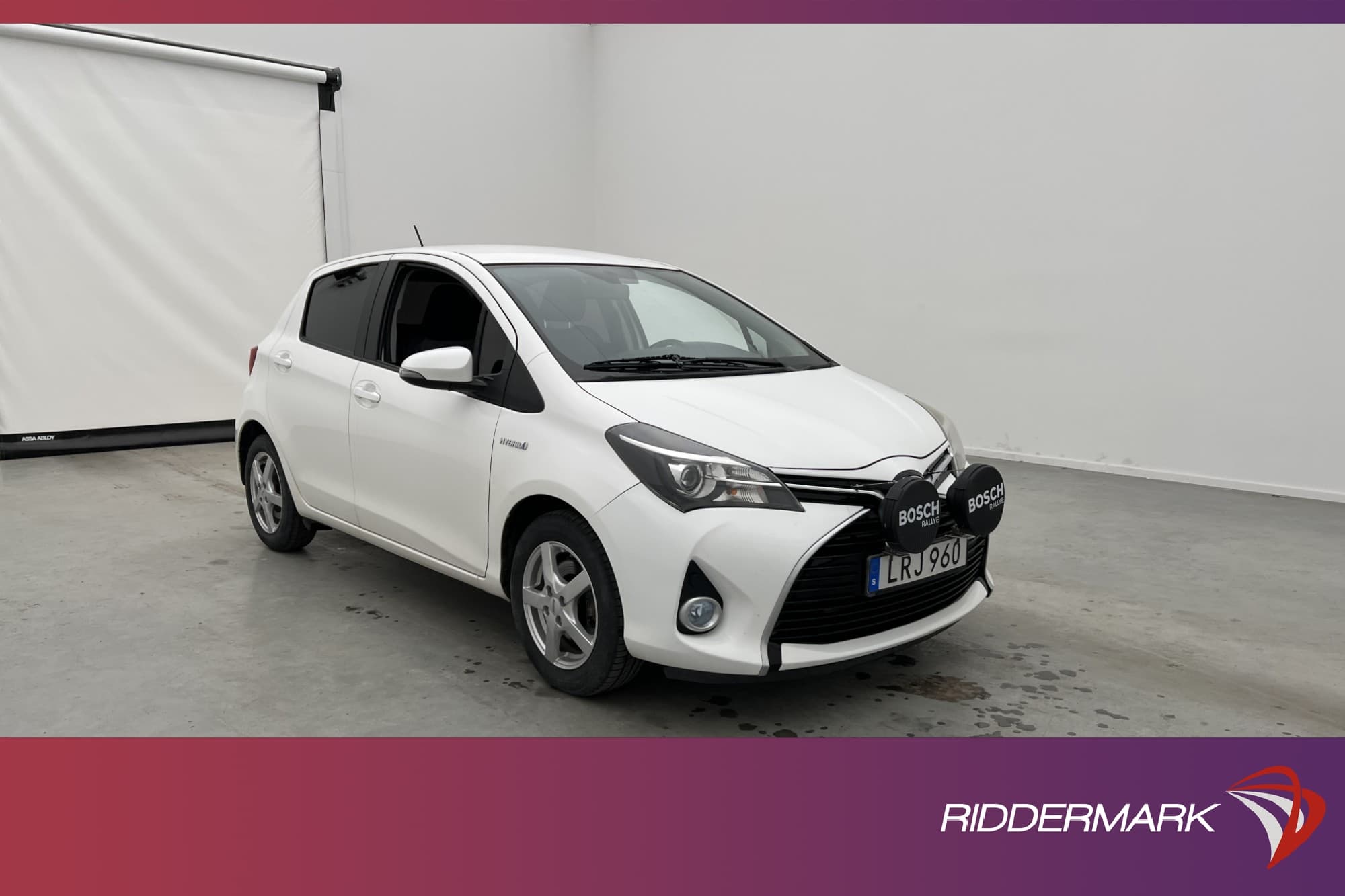 Toyota Yaris Hybrid 101hk