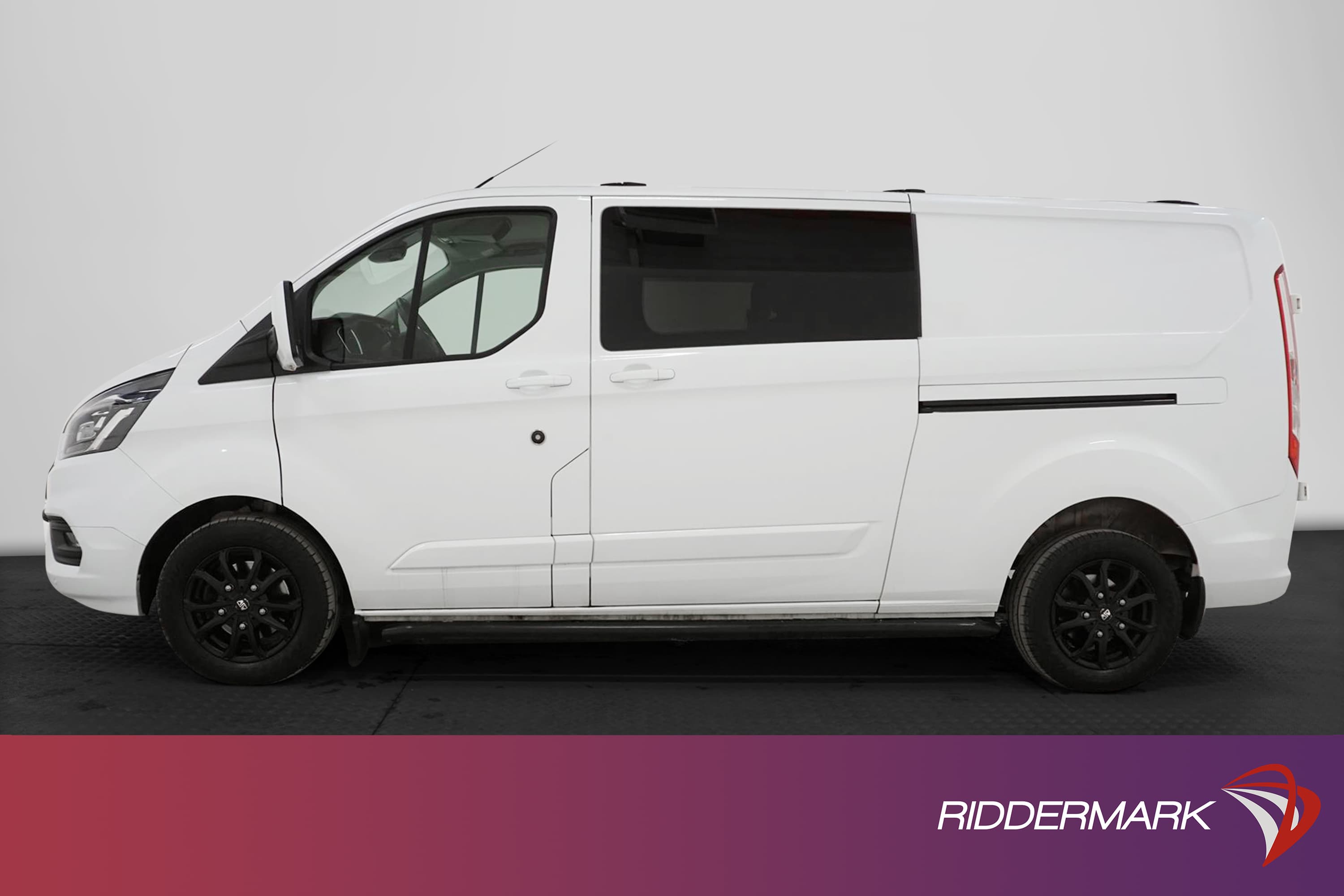Ford Transit Custom CrewVan Automat 170hk Drag Värmare Moms