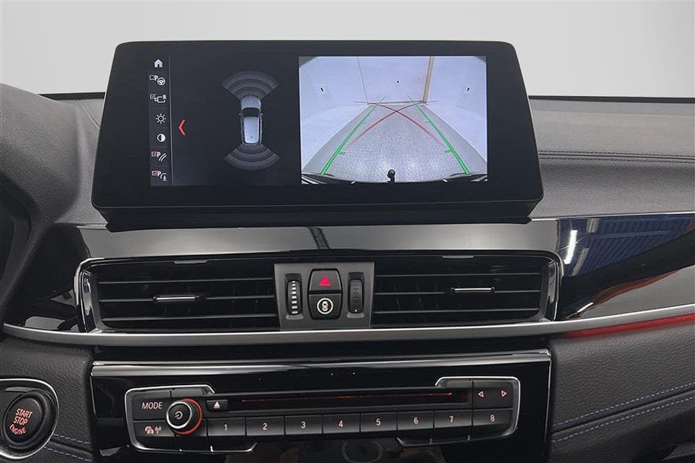 BMW X1 xDrive 20d 190hk M-Sport B-kamera HiFi Navi HUD interiör