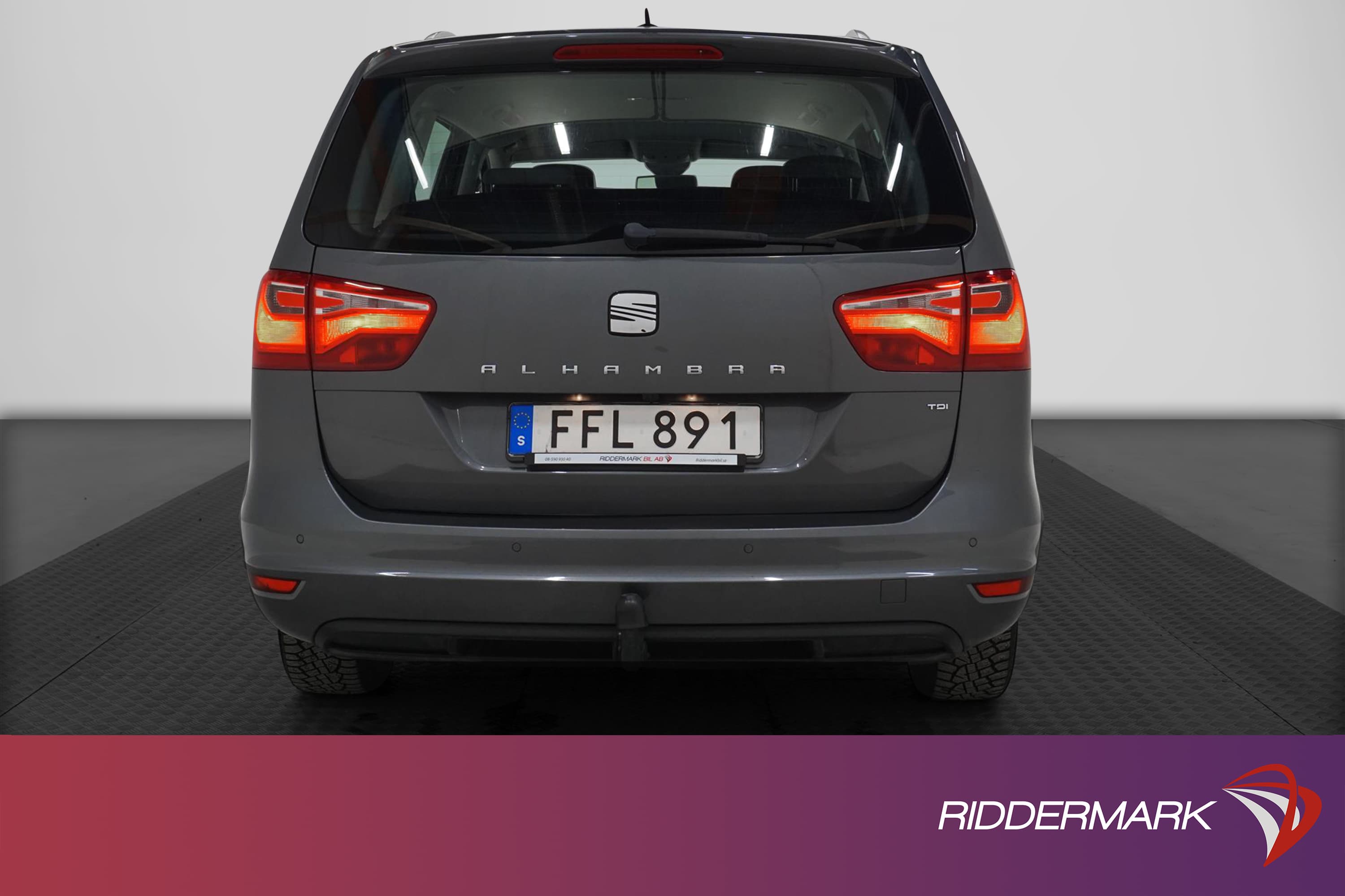 SEAT Alhambra 2.0 TDI 140hk 7-Sits Värmare Kamera Drag Navi