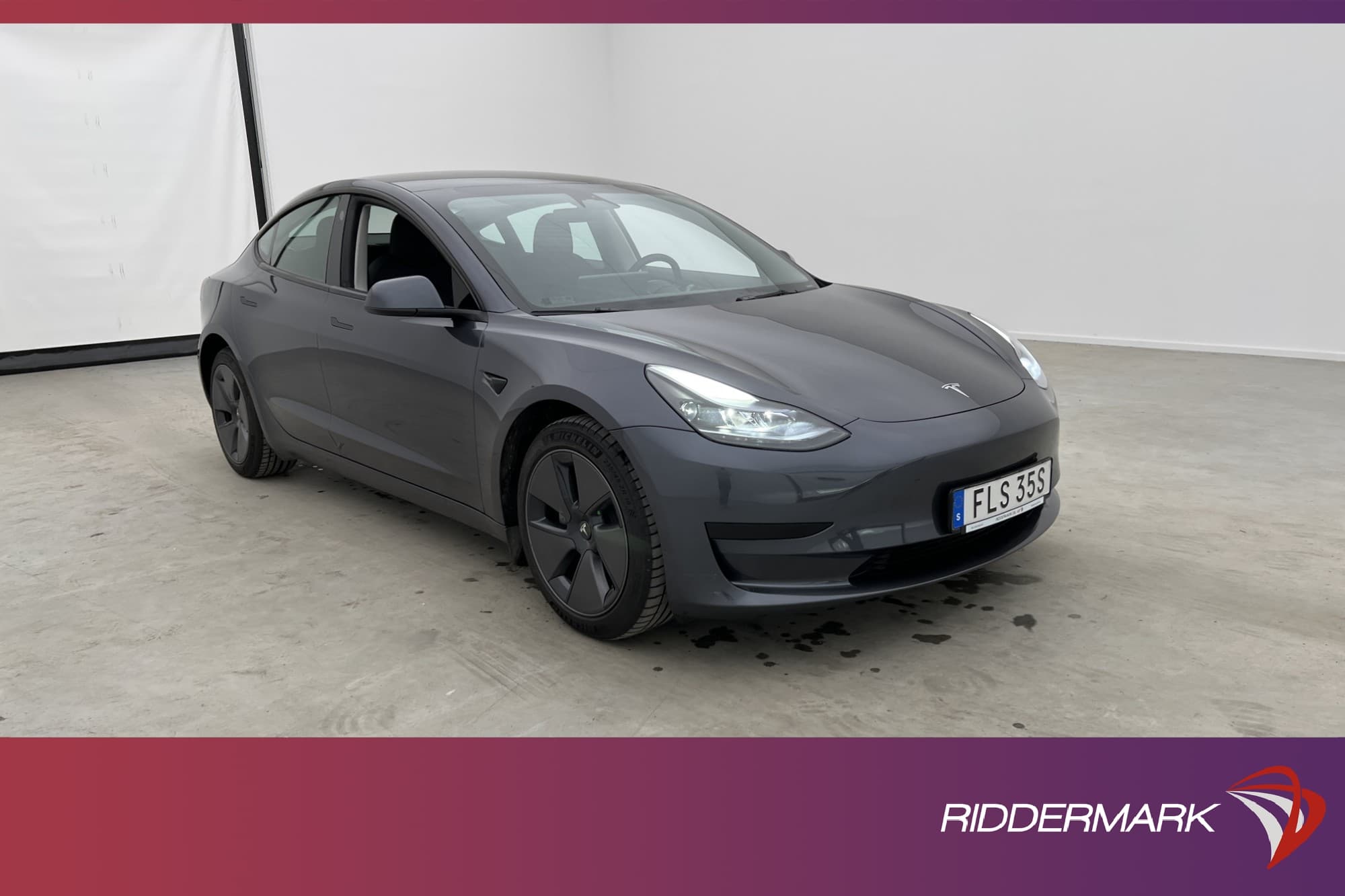 Tesla Model 3 Standard Range 283hk