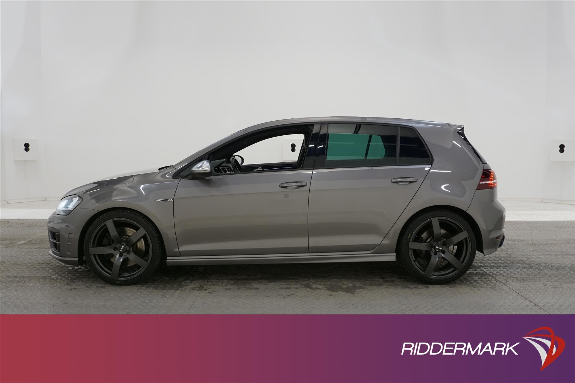 Volkswagen Golf R 2.0 4Motion 300hk