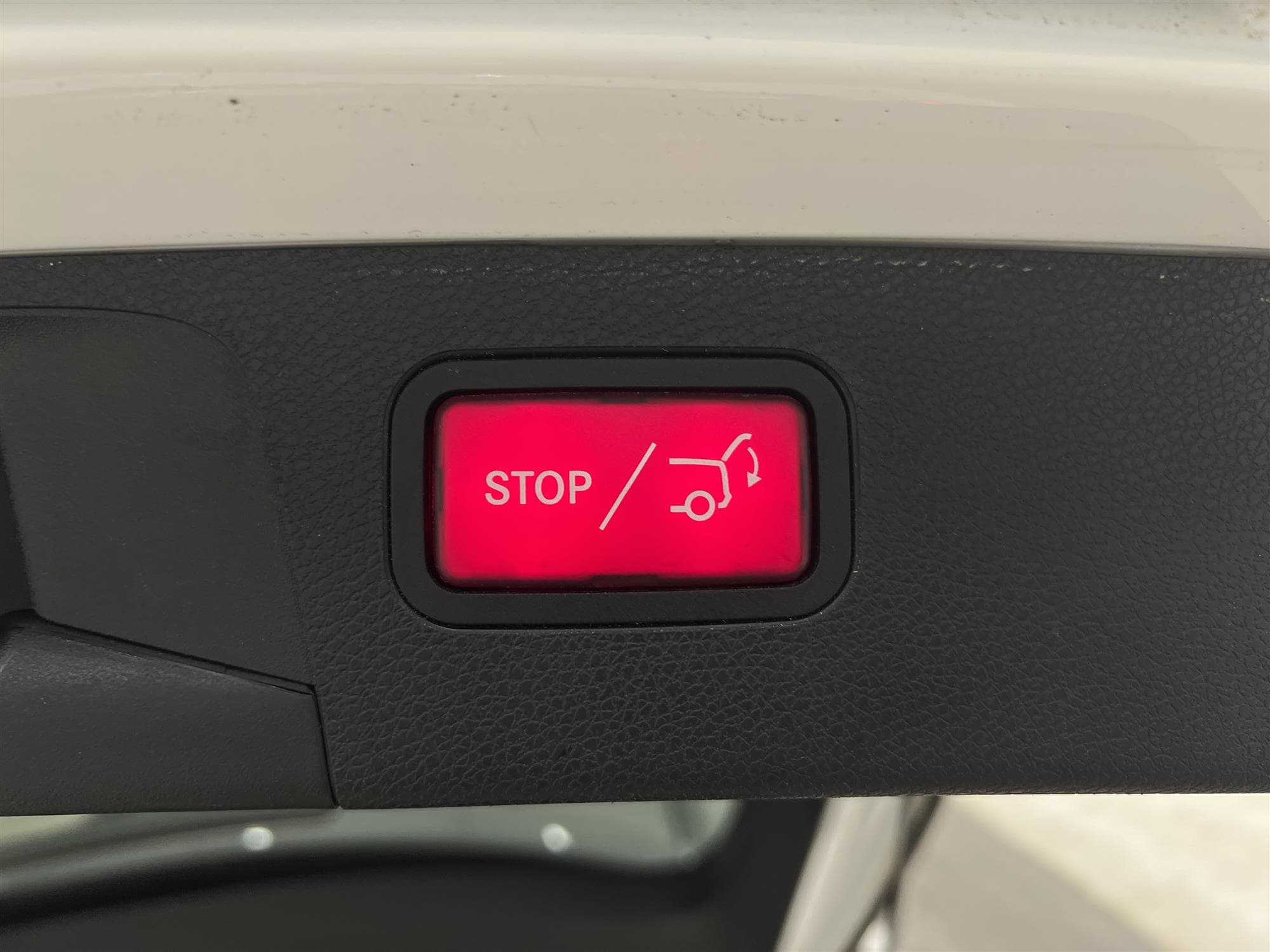Mercedes-Benz E 220 T d 194hk AMG Pano Burmester 360° HUD