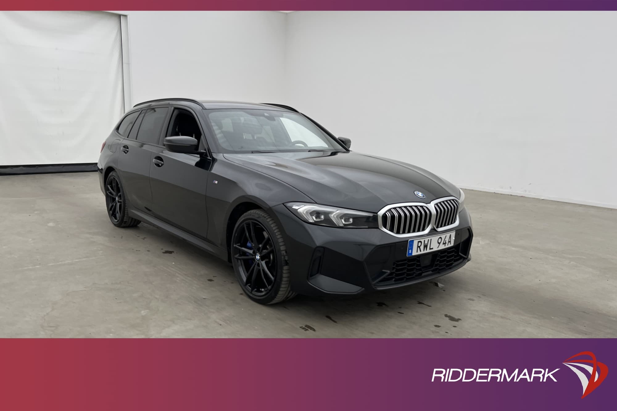 BMW 330e xDrive 292hk