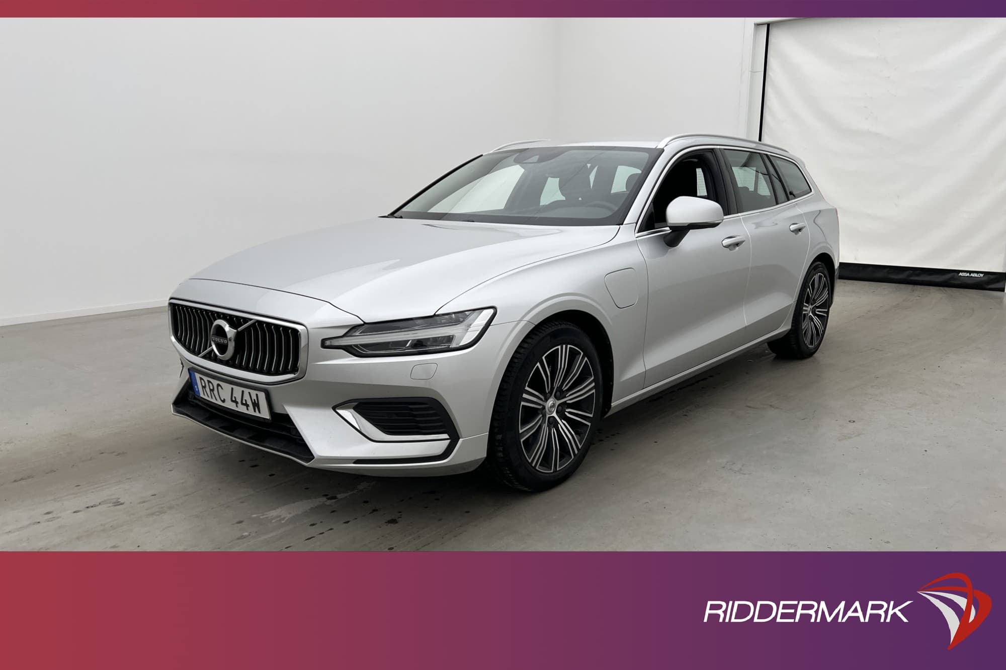 Volvo V60 Recharge T6 AWD