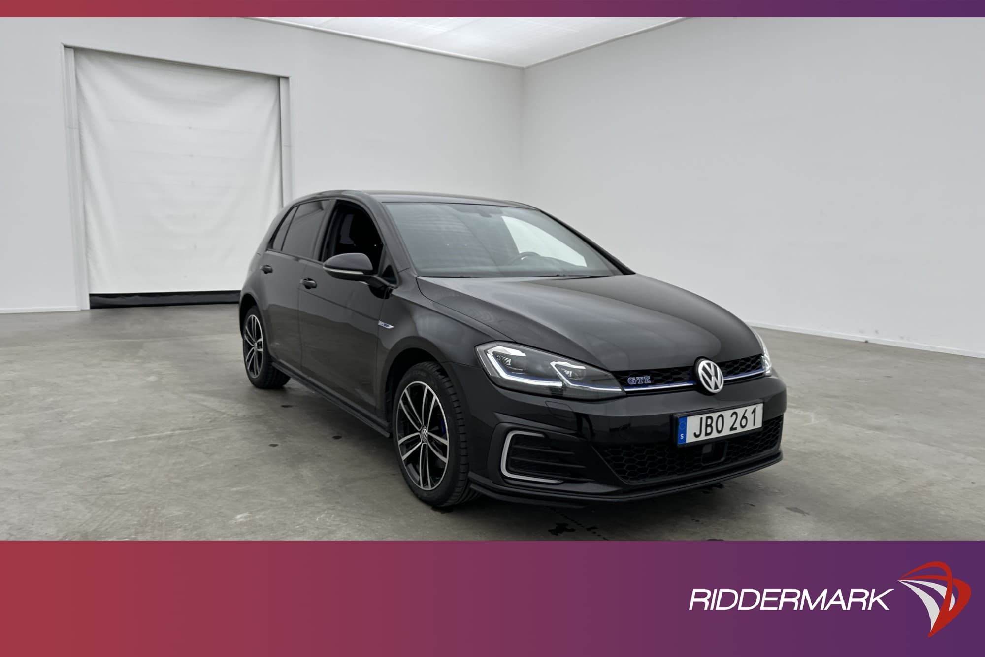 Volkswagen Golf GTE 204hk