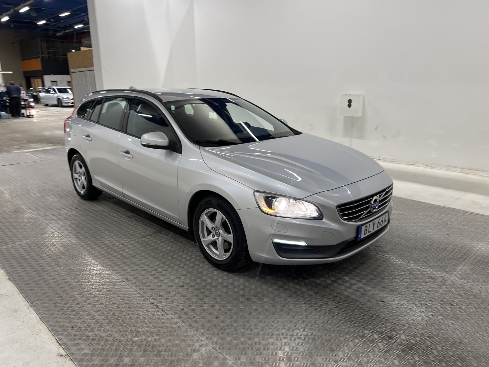 Volvo V60 D2 115hk