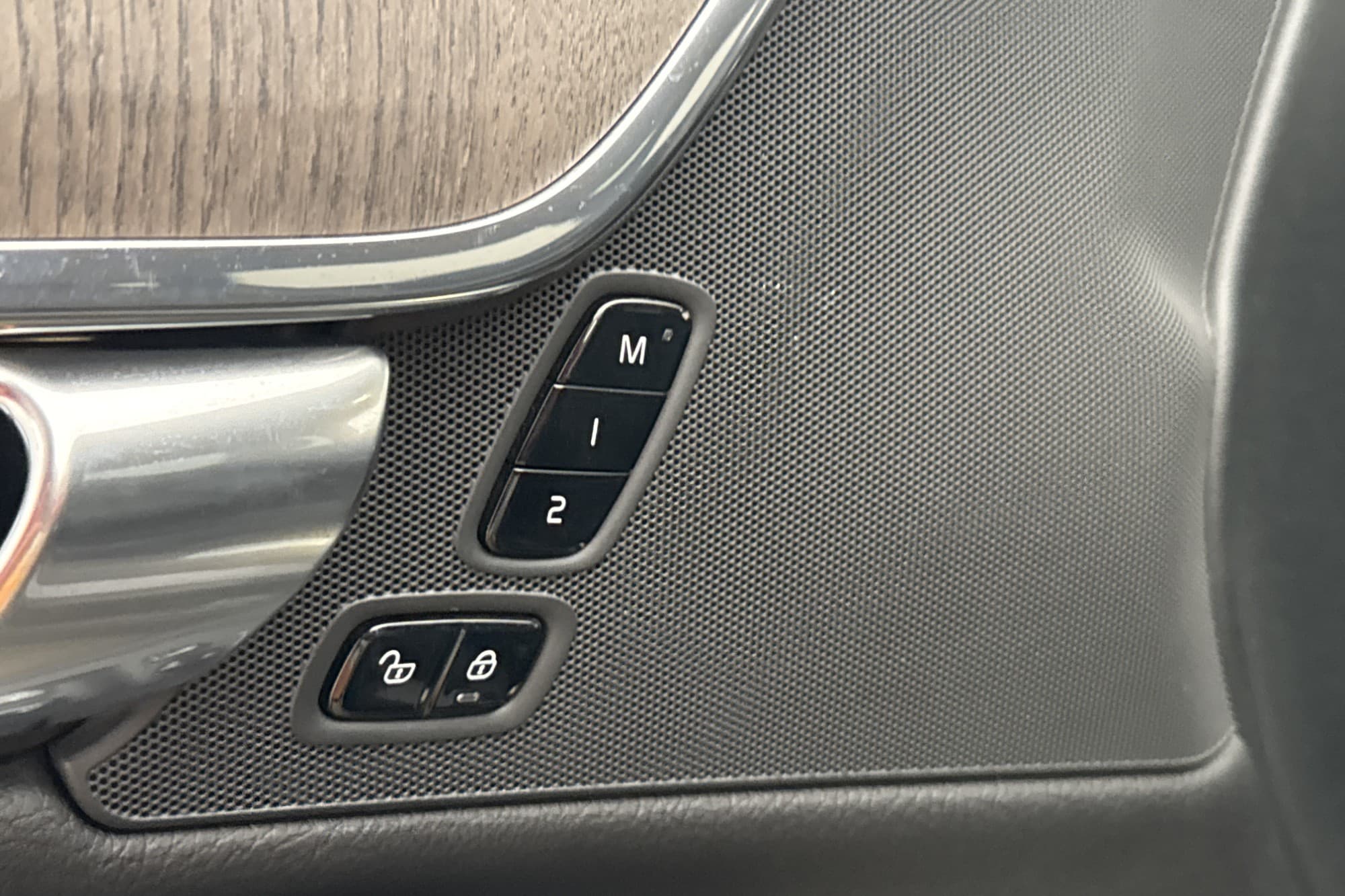 Volvo V90 Recharge T6 AWD LongRange Inscription Kamera Värm