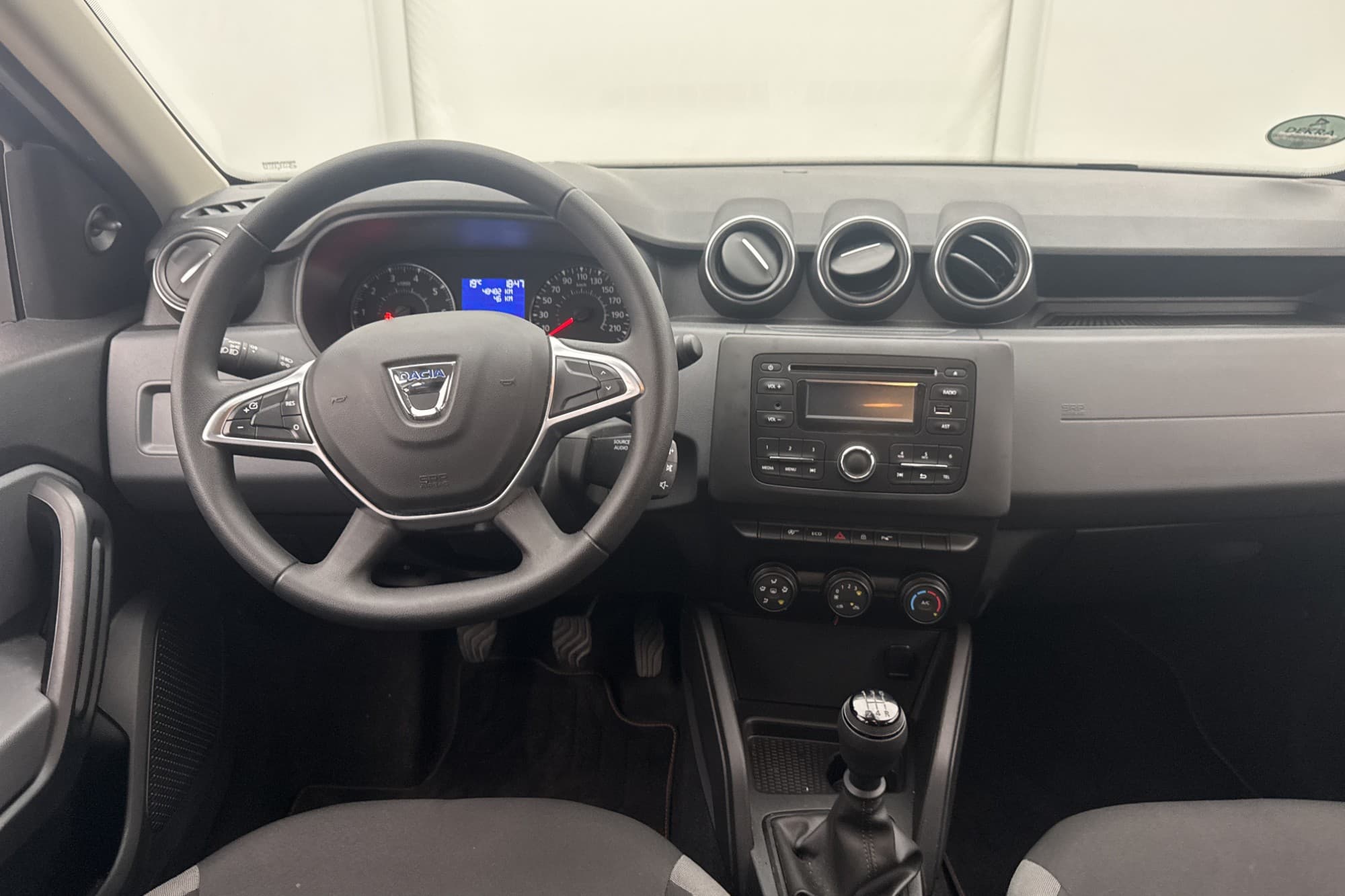 Dacia Duster 1.6 SCe 115hk P-Sensorer Farthållare