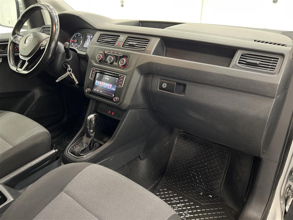Volkswagen Caddy Maxi 2.0TDI Aut 4Motion 150hk Värmare Moms 