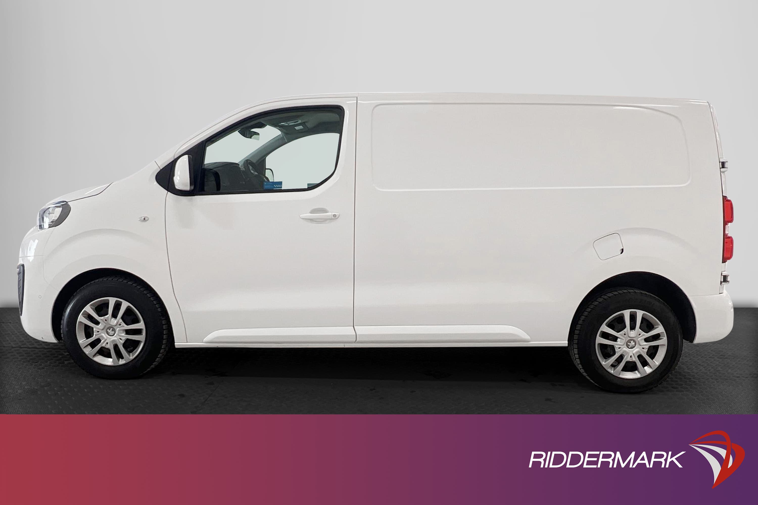 Peugeot Expert Lång Automat Värmare Dragkrok B-Kamera