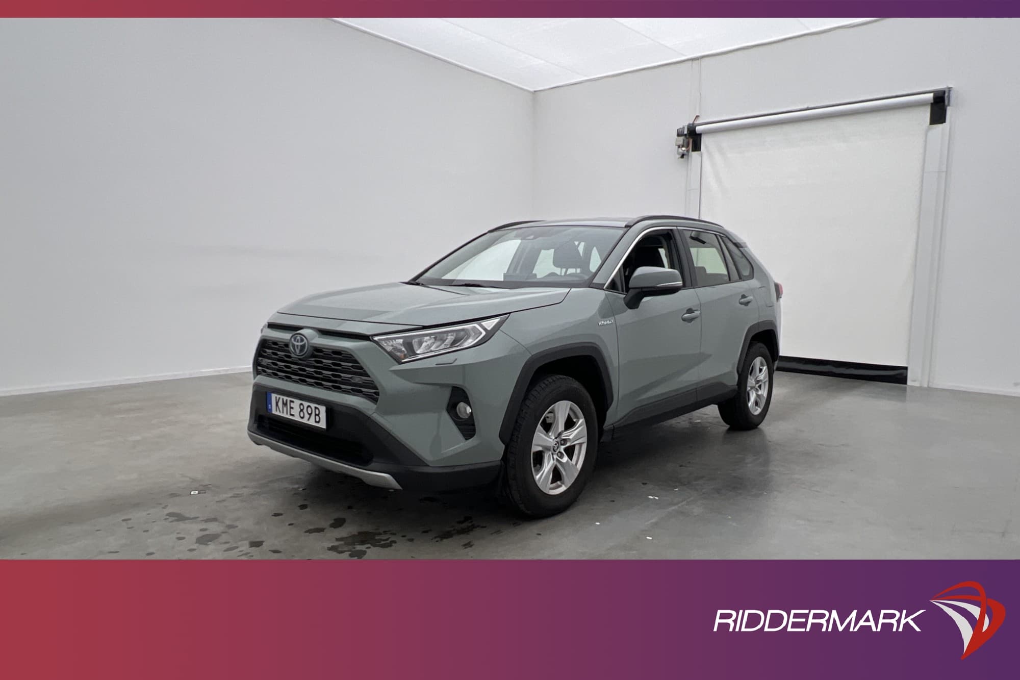 Toyota RAV4 Hybrid AWD 222hk