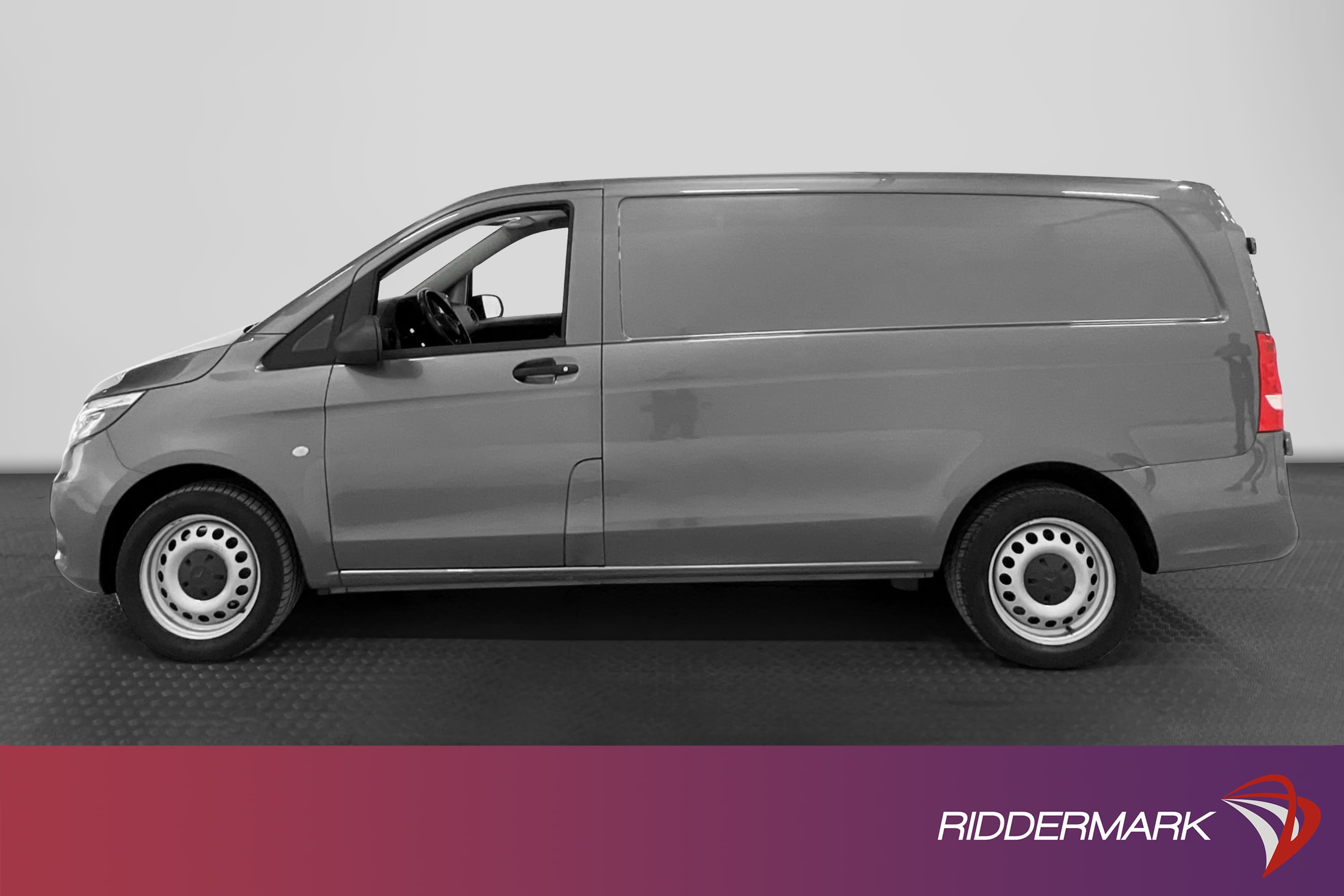Mercedes-Benz Vito 116 Automat 4x4 L2 Drag Värmare Moms