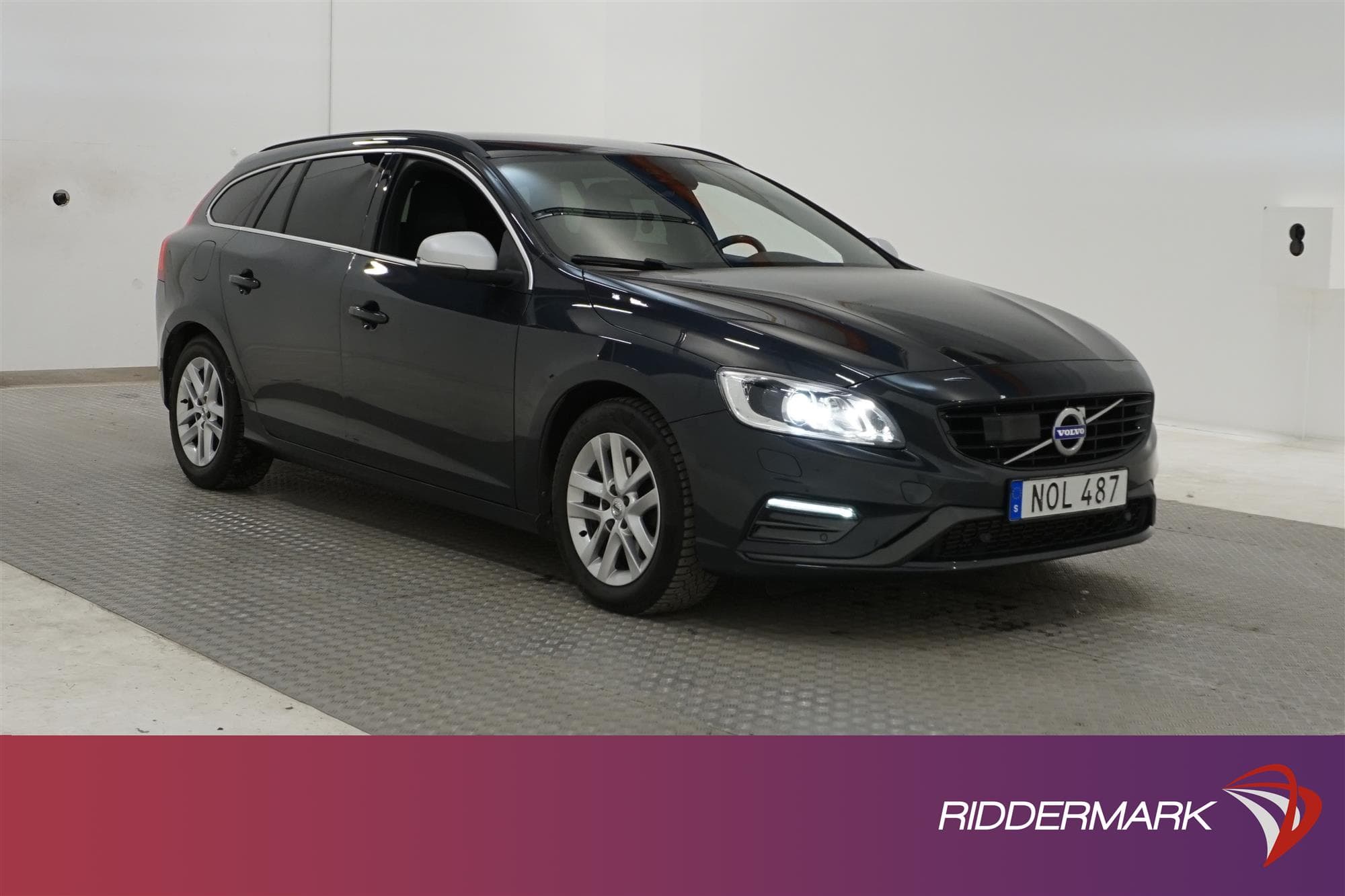 Volvo V60 D4 190hk R-Design