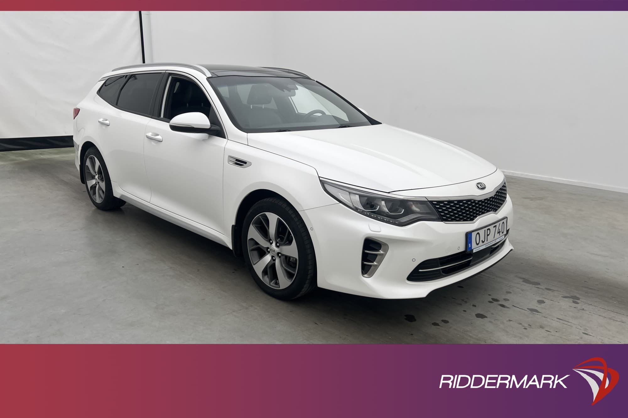 Kia Optima SW 1.7 141hk