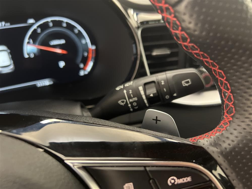 Kia ProCeed GT 1.6 T-GDi 204hk Cockpit Pano JBL Navi B-Kaminteriör
