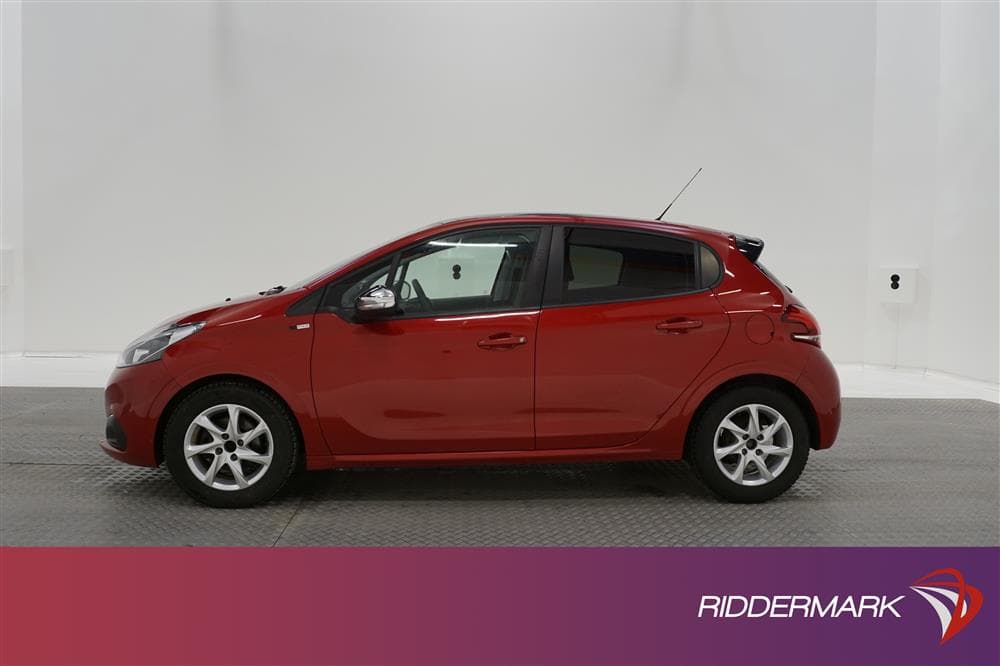Peugeot 208 1.2 82hk