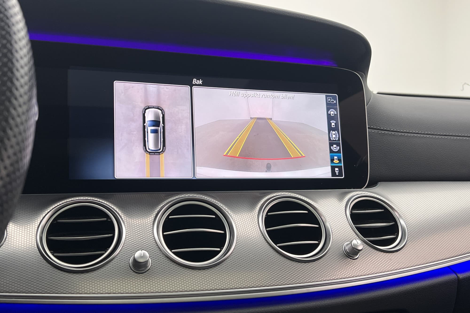 Mercedes-Benz E 220 T d AMG Pano Widescreen 360° Dragkrok