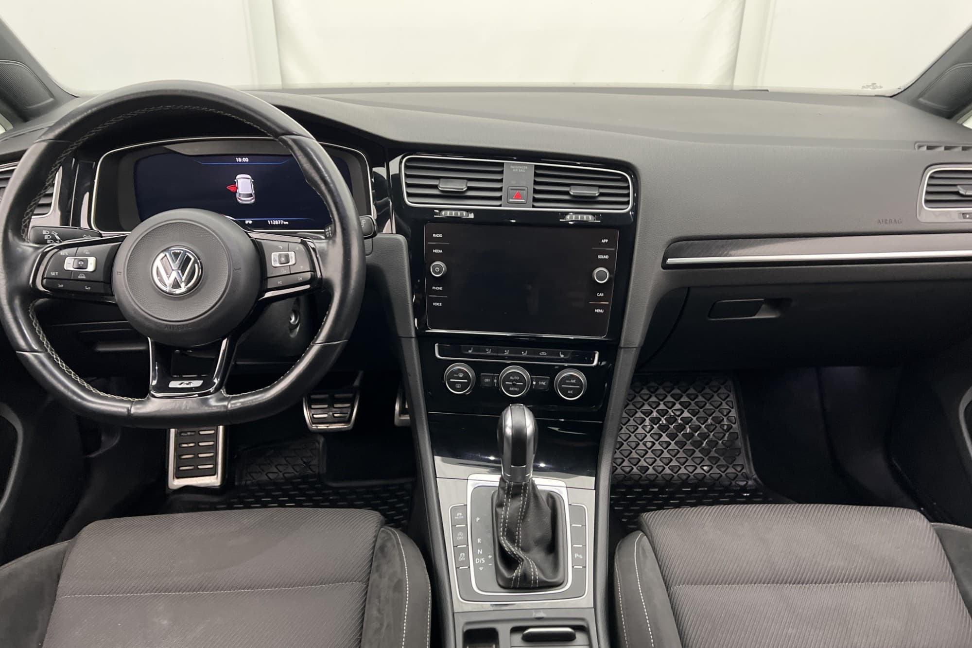Volkswagen Golf R 4Motion 310hk Plus Cockpit Kamera Ambient