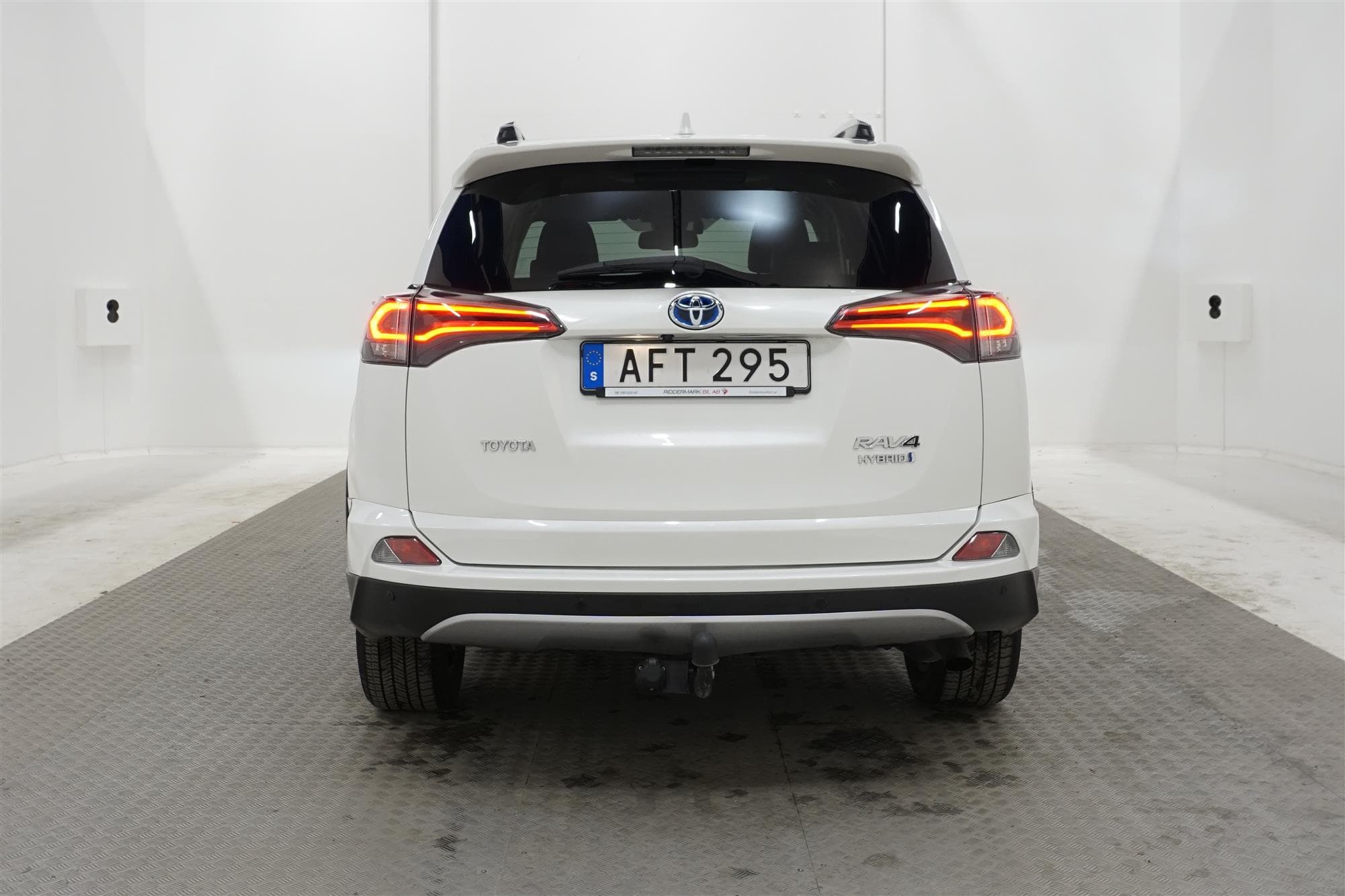 Toyota RAV4 Hybrid AWD 2.5 197hk M&K-Värm 360 Kam Drag