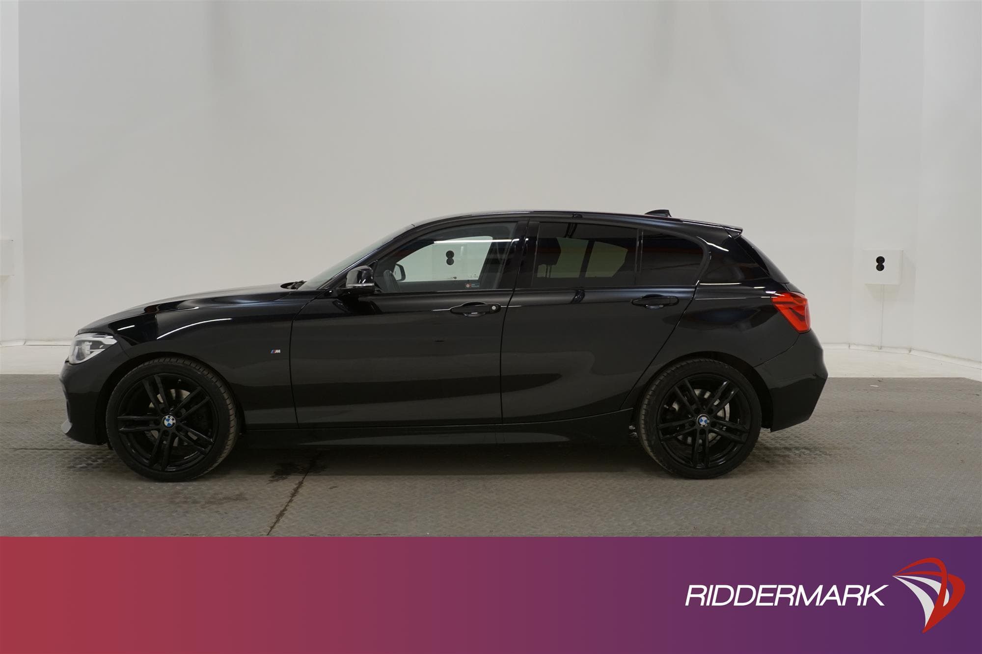 BMW 120i 184 hk
