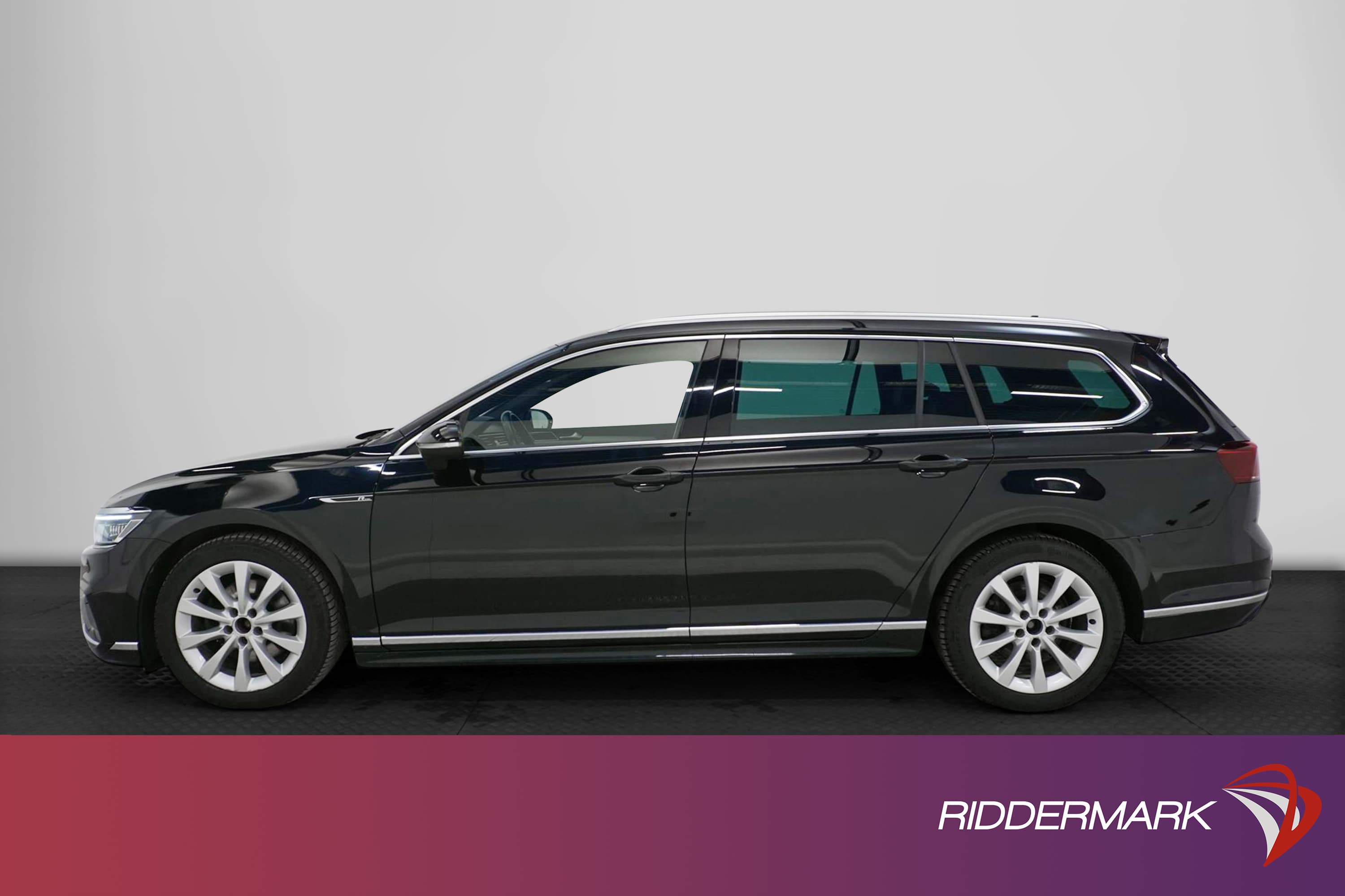 Volkswagen Passat 2.0 TDI 4M 190hk R Line D-Värm Cockpit 