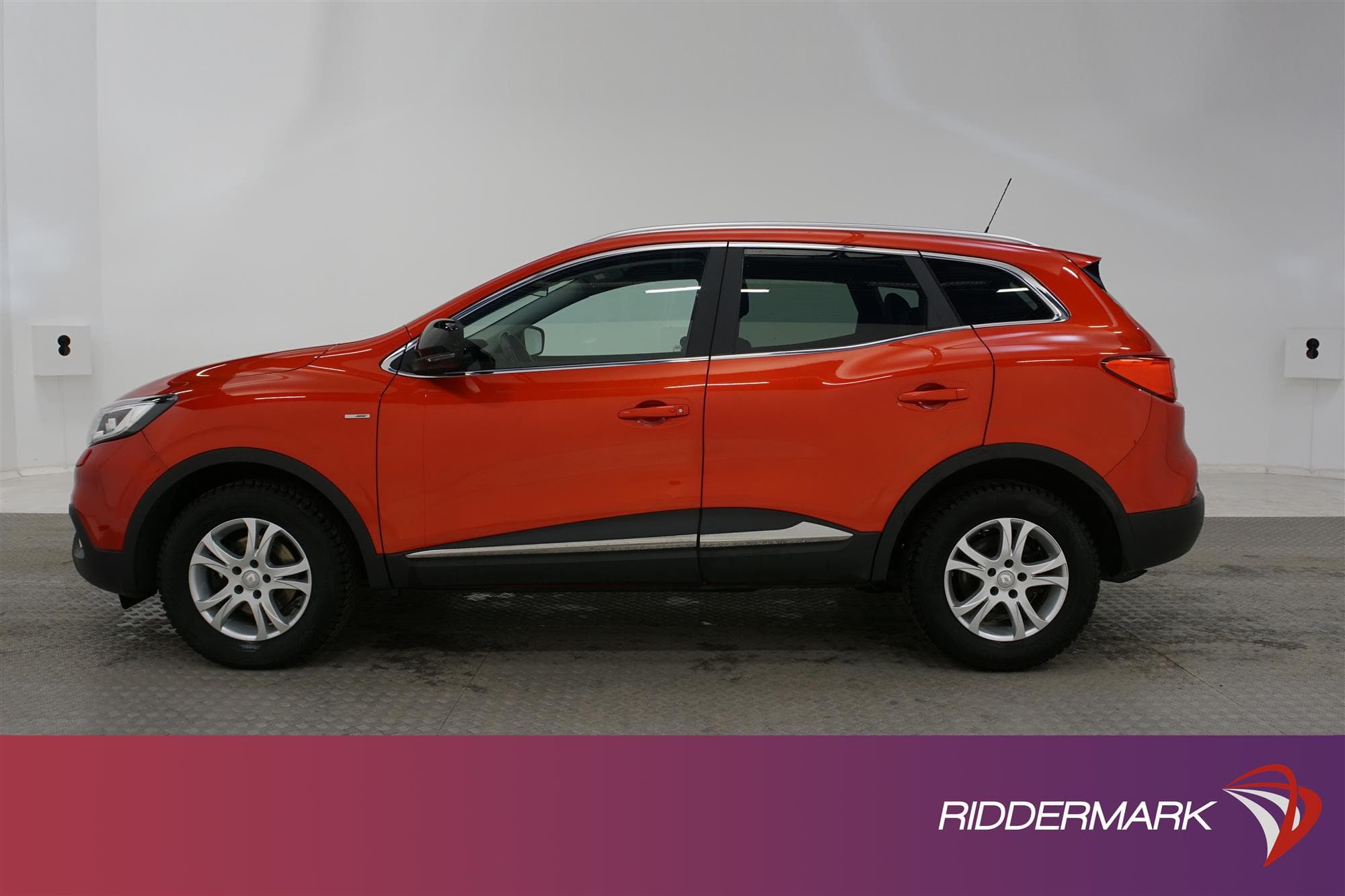Renault Kadjar 1.2 TCe EDC 130hk Navi Bose Skinn Låg Skatt 
