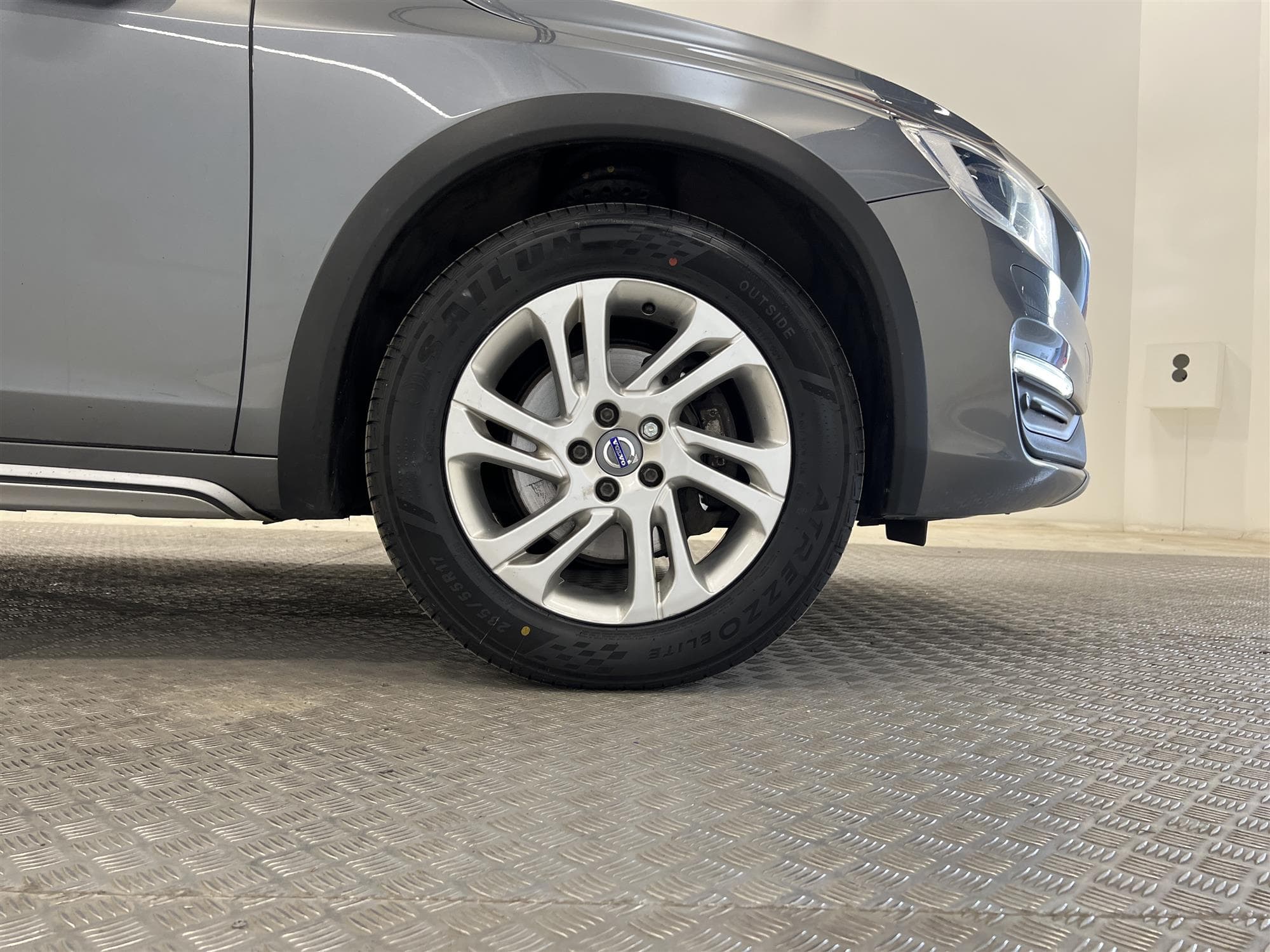 Volvo V60 Cross Country D4 190hk Voc D-Värm Drag BLIS PDC