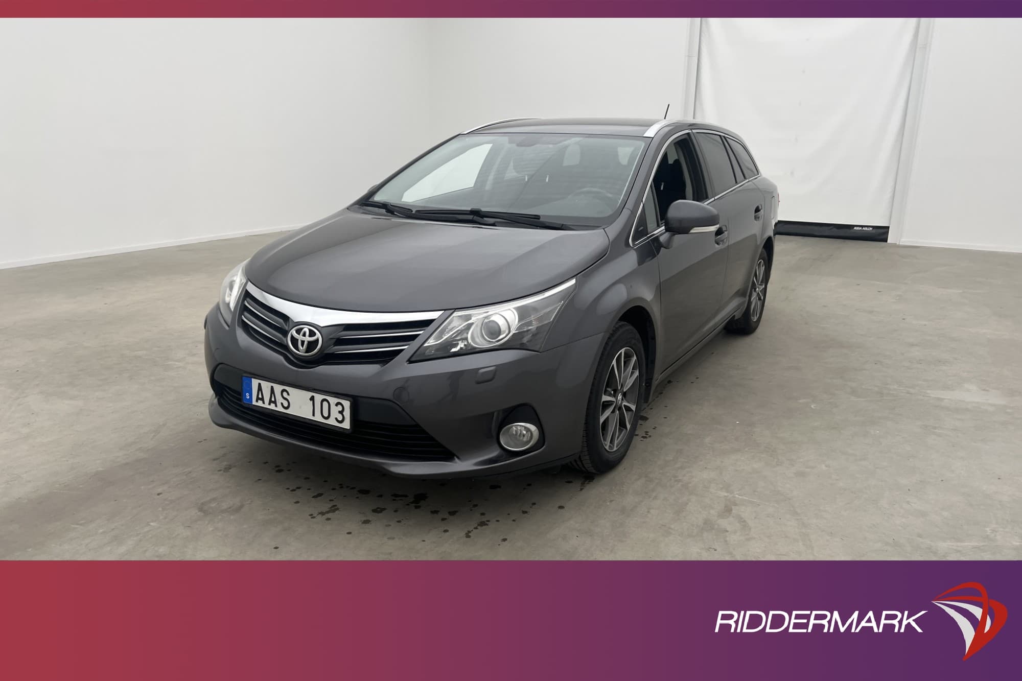 Toyota Avensis Kombi 1.8 147hk