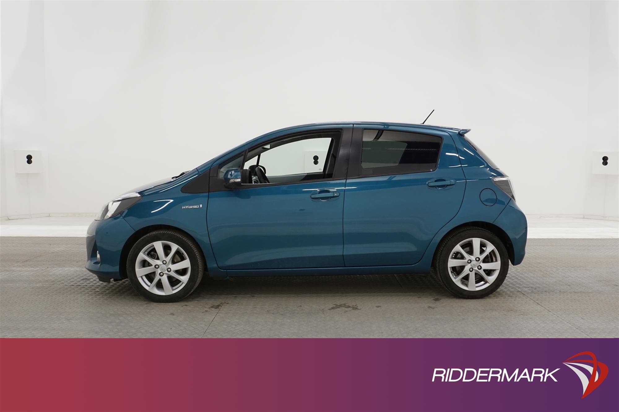Toyota Yaris Hybrid 101hk 2 Brukare