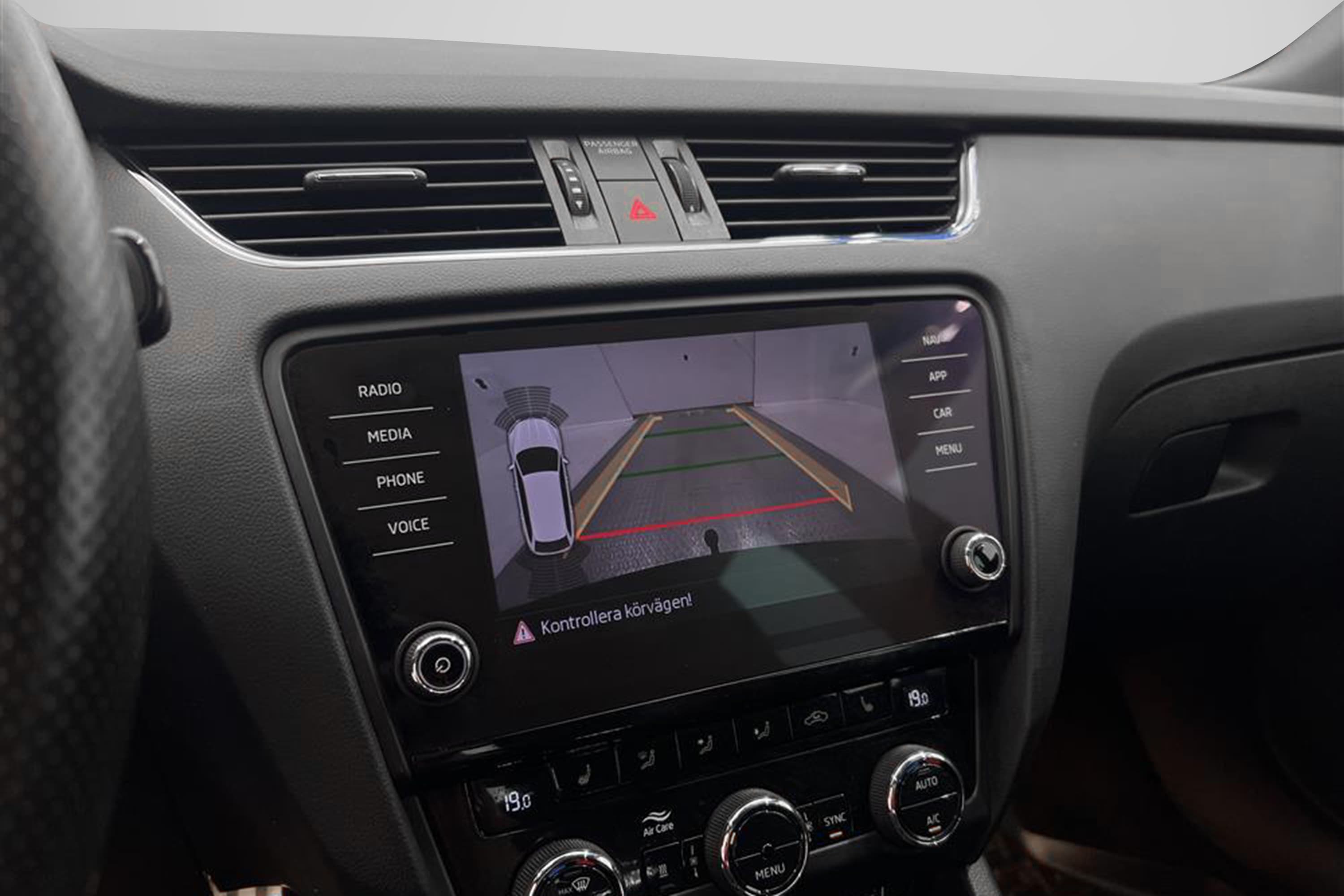Skoda Octavia RS 2.0 TDI 184hk 4x4 Värmare Kamera GPS Cantoninteriör