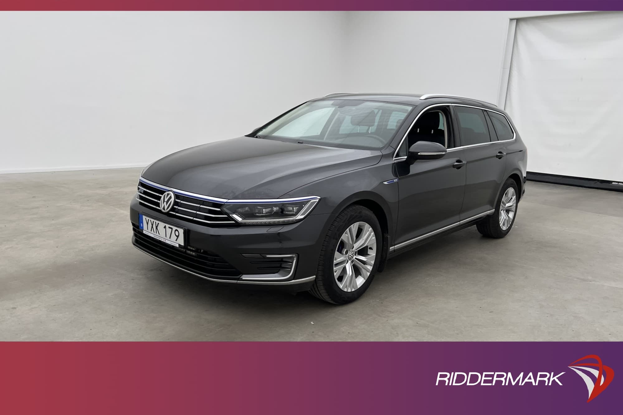 Volkswagen Passat GTE 218hk
